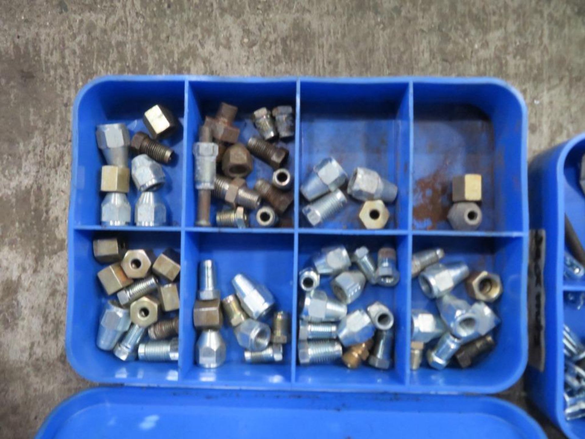 Quantity of electrical supplies - Image 8 of 12