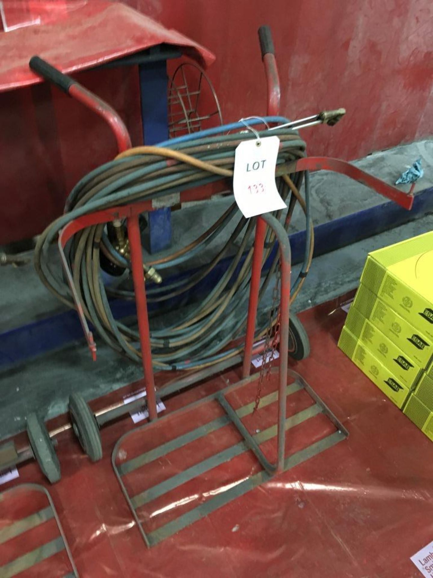 Oxy/ Acetylene bottle trolley with set of hoses, gauges and mixer - Image 2 of 2