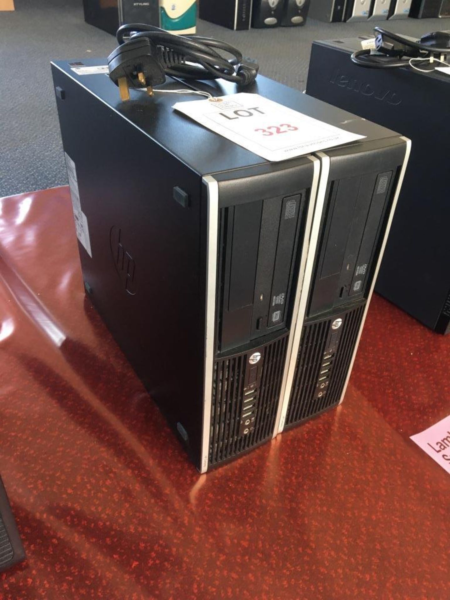 Two HP Compact Elite 8300 computers (Windows 8 and Intel i3 processor) Please Note: All HDD and - Bild 2 aus 4