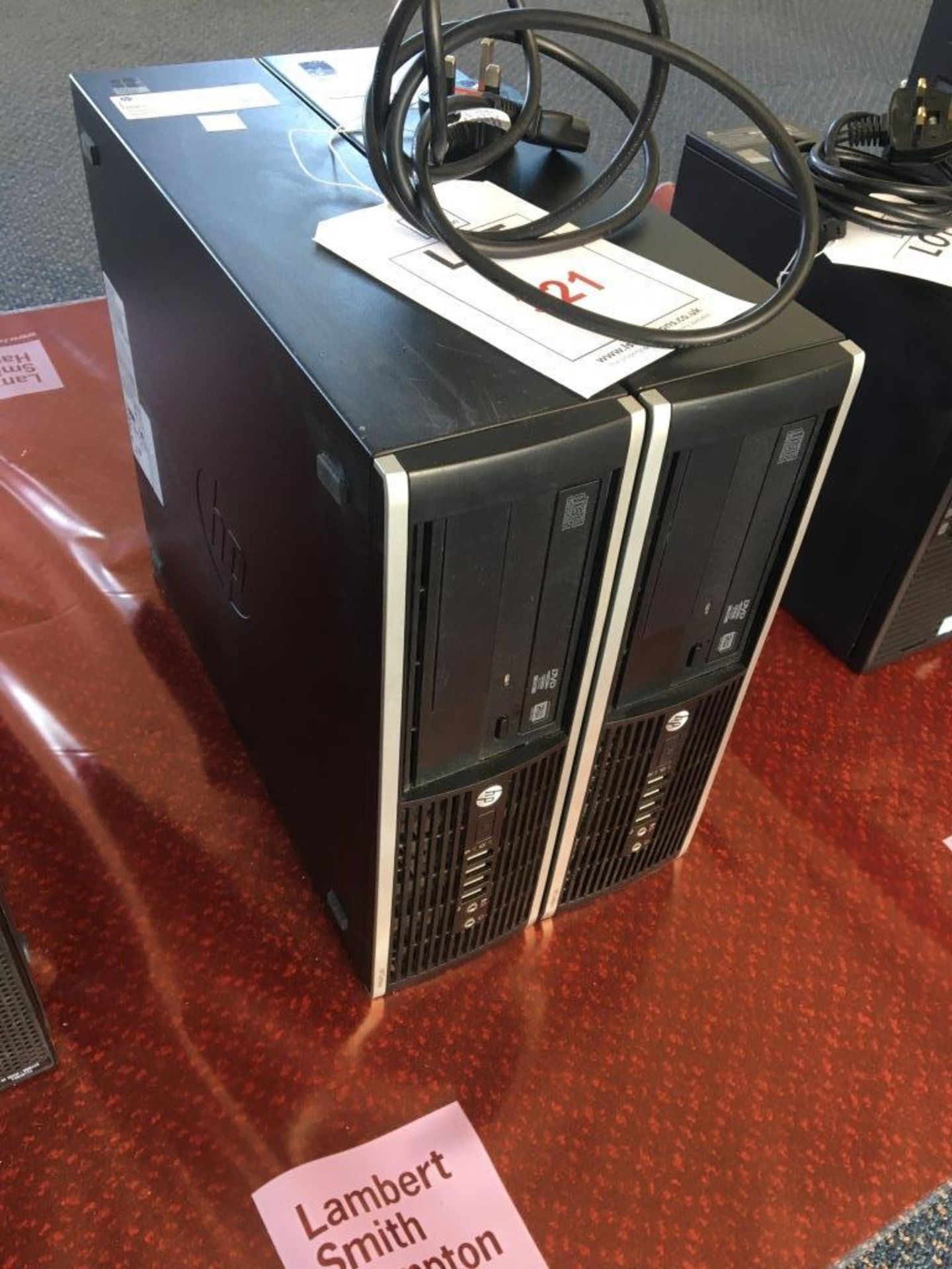 Two HP Compact Elite 8300 computers (Windows 8 and Intel i3 processor) Please Note: All HDD and - Bild 2 aus 4