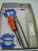 Tipped milling cutter and tips