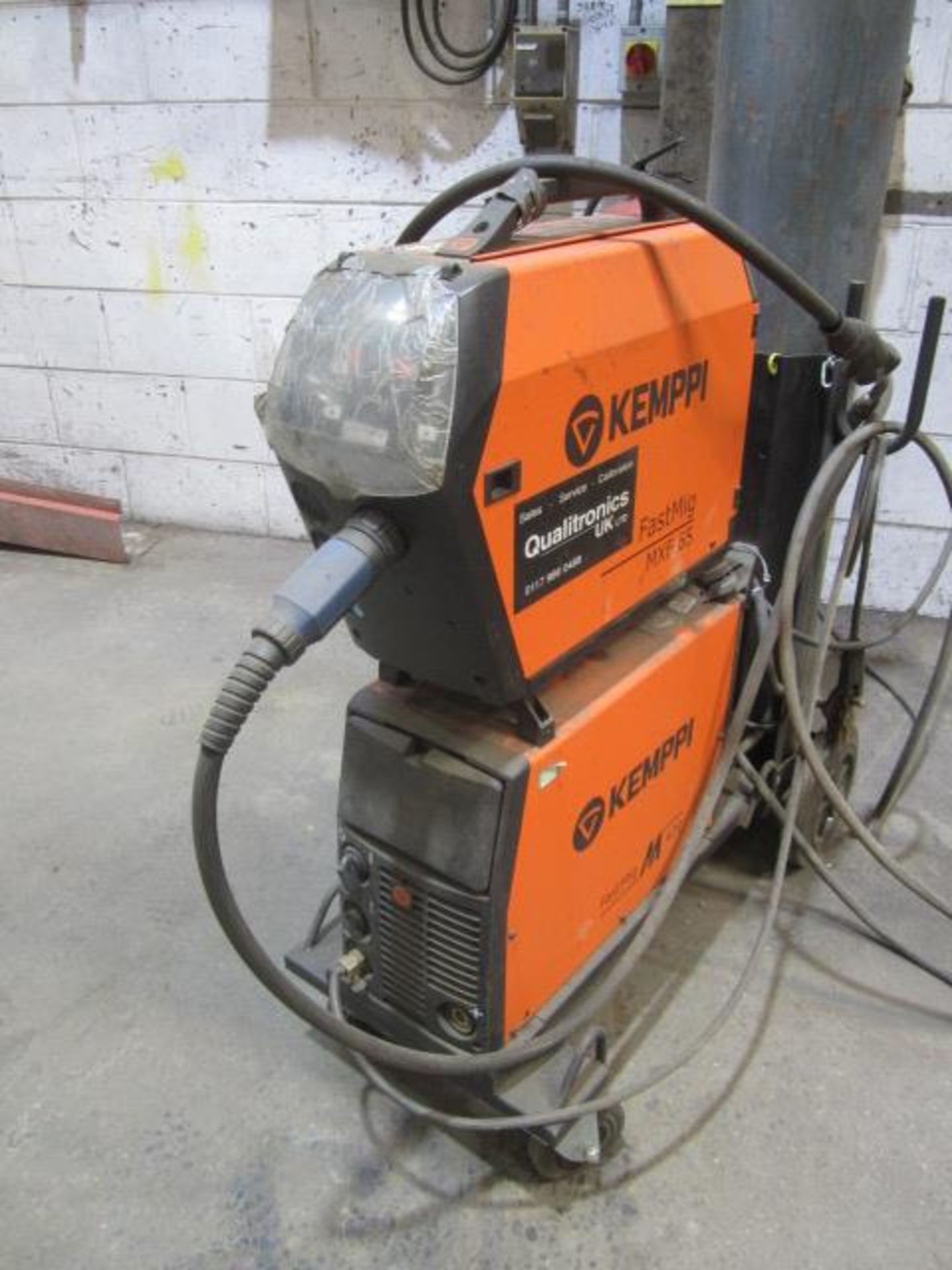 Kemppi Fast Mig M420 mig welder, serial no. 2694679, with Fast Mig MXF65 wire feeder, serial no. - Image 2 of 7