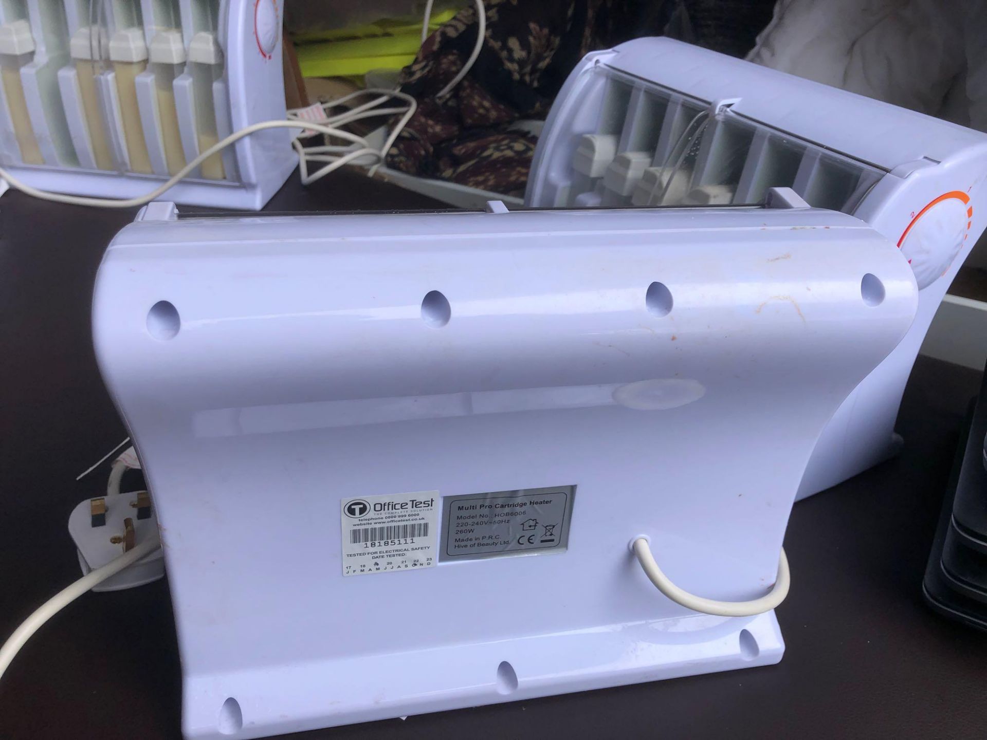 Two Hive multri pro wax cartridge heaters model HOB6006 - Image 3 of 3