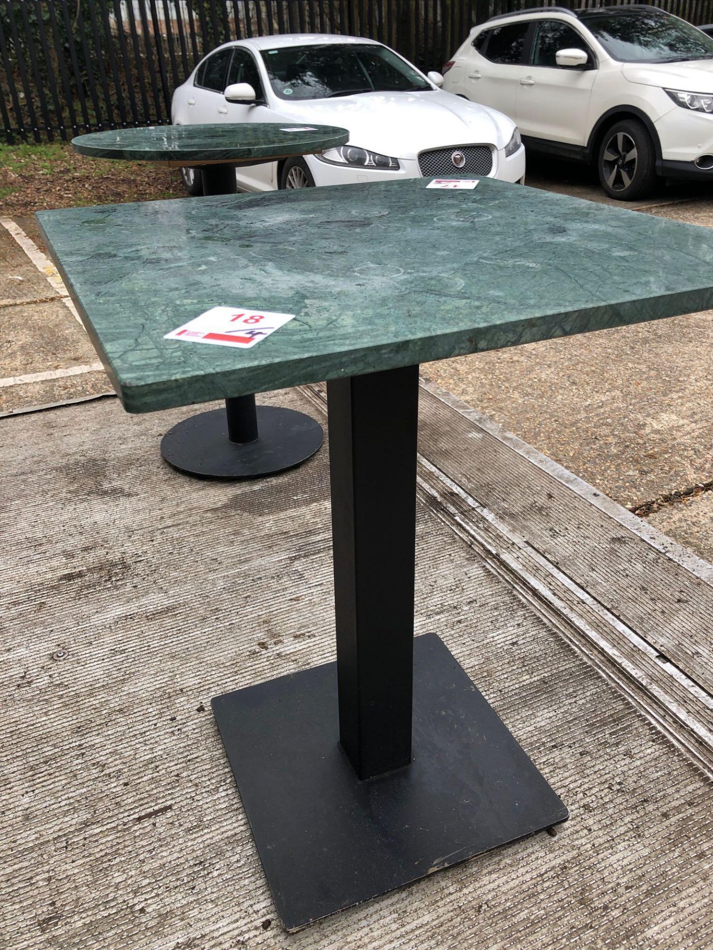 Five 600mm square marble top single pedestal tables - Image 2 of 5