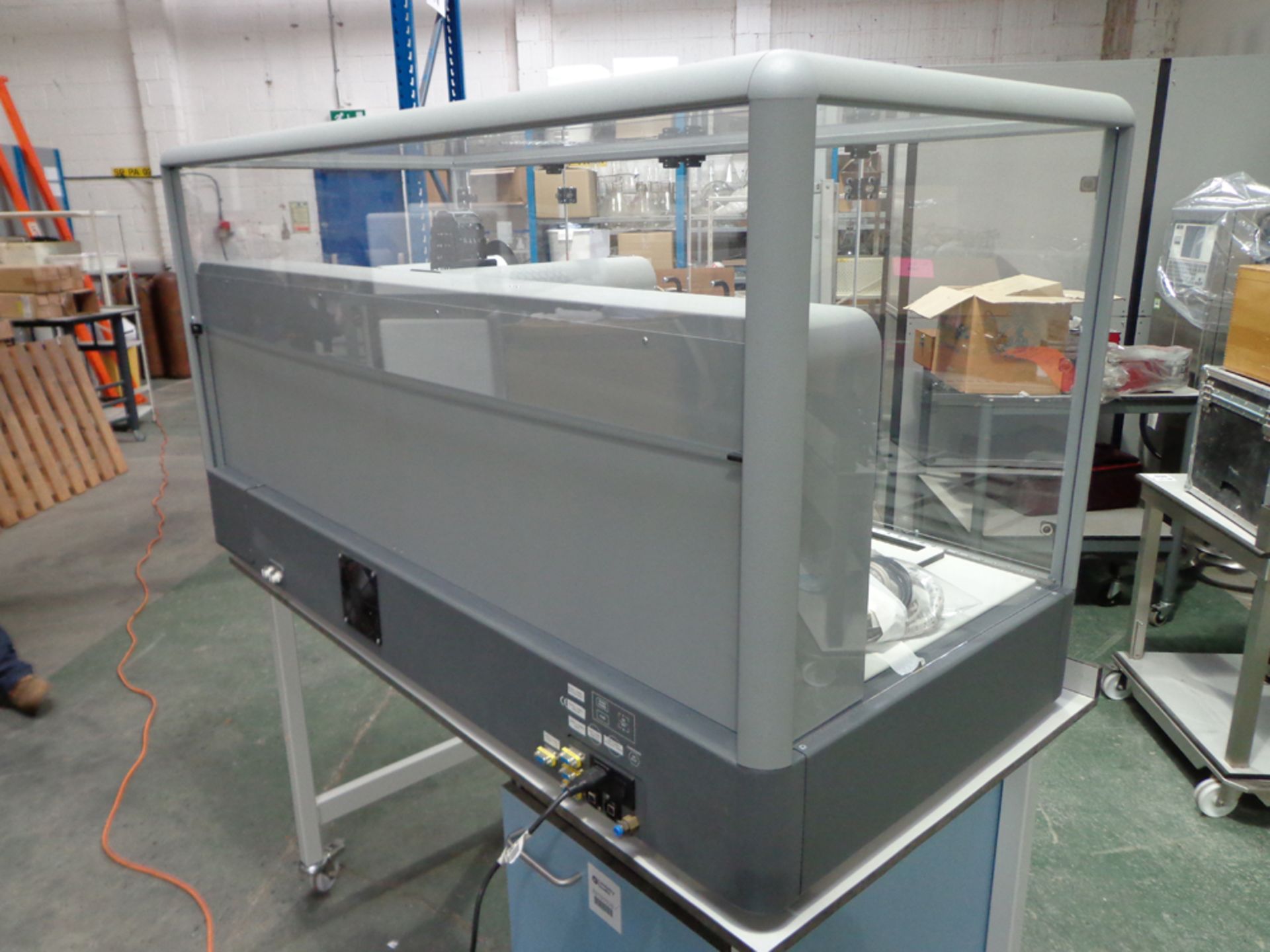 Covaris C-2000 Ultrasonic Automated Dissolution System. - Image 2 of 9