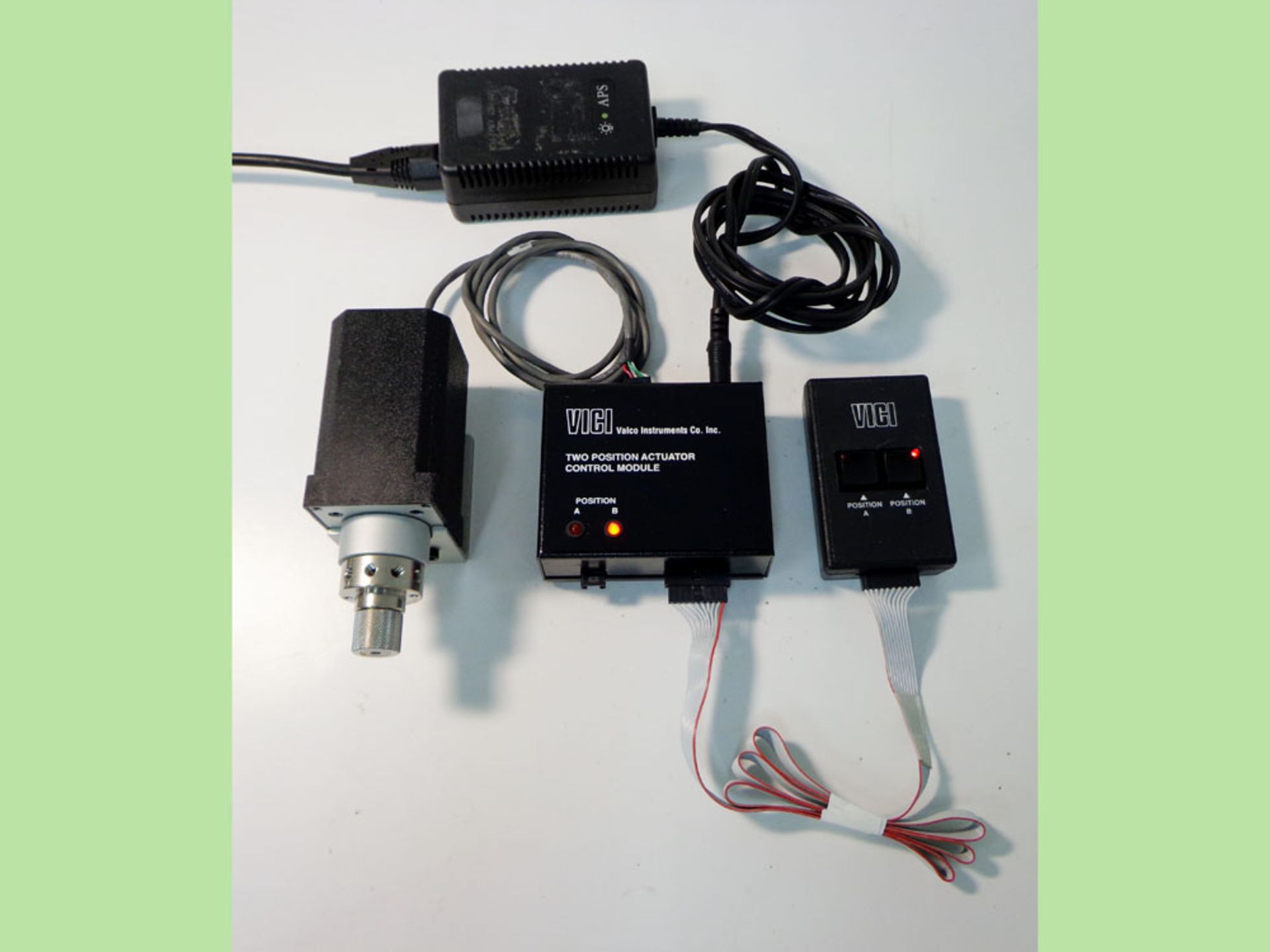 Vici Valco Instruments Modular Universal Valve/Actuator, Model EHMA, with Two Position Actuator