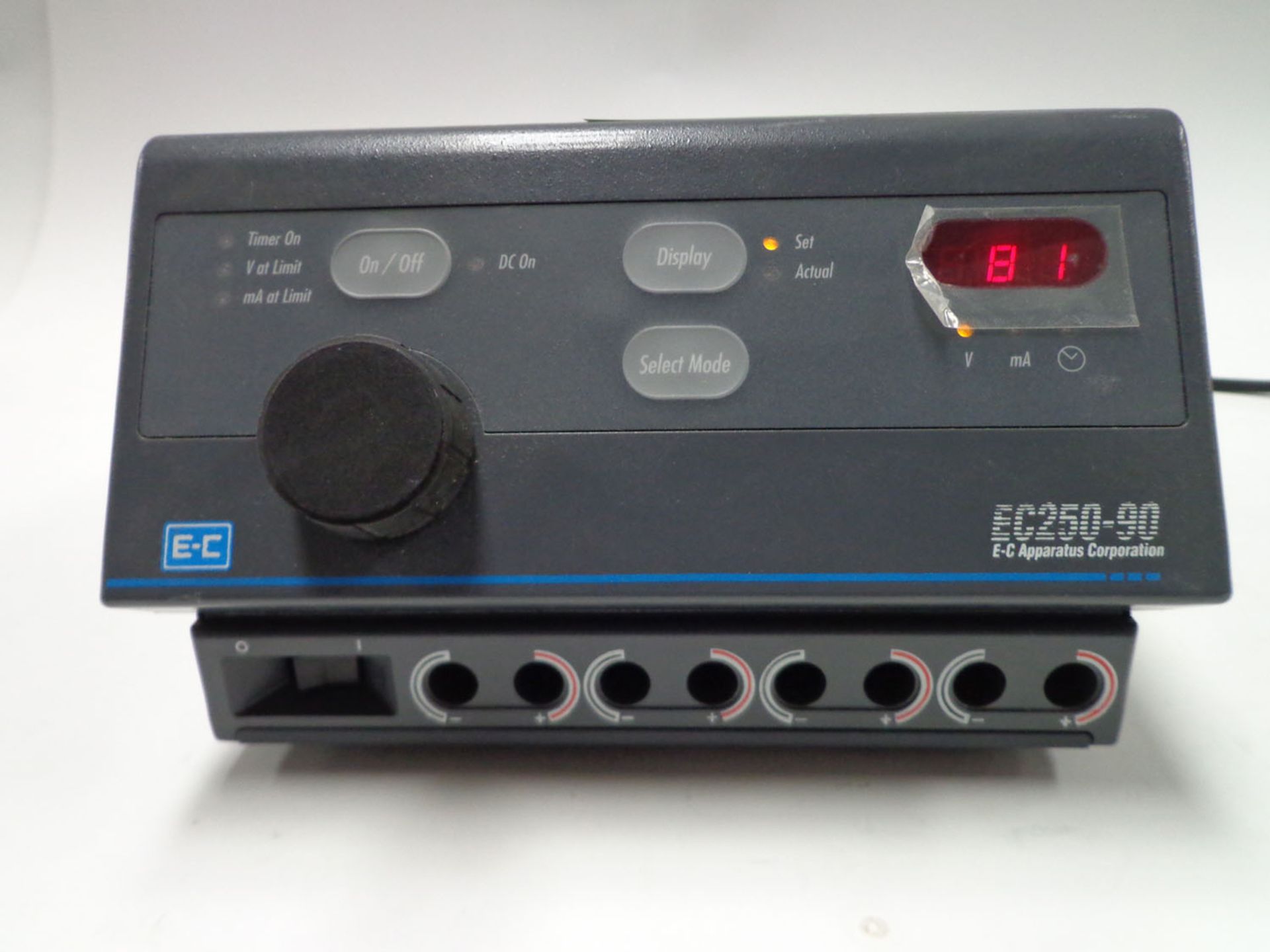 EC250-90 Apparatus Corporation Electropherisis power supply, 1D160006-2 - Image 2 of 3