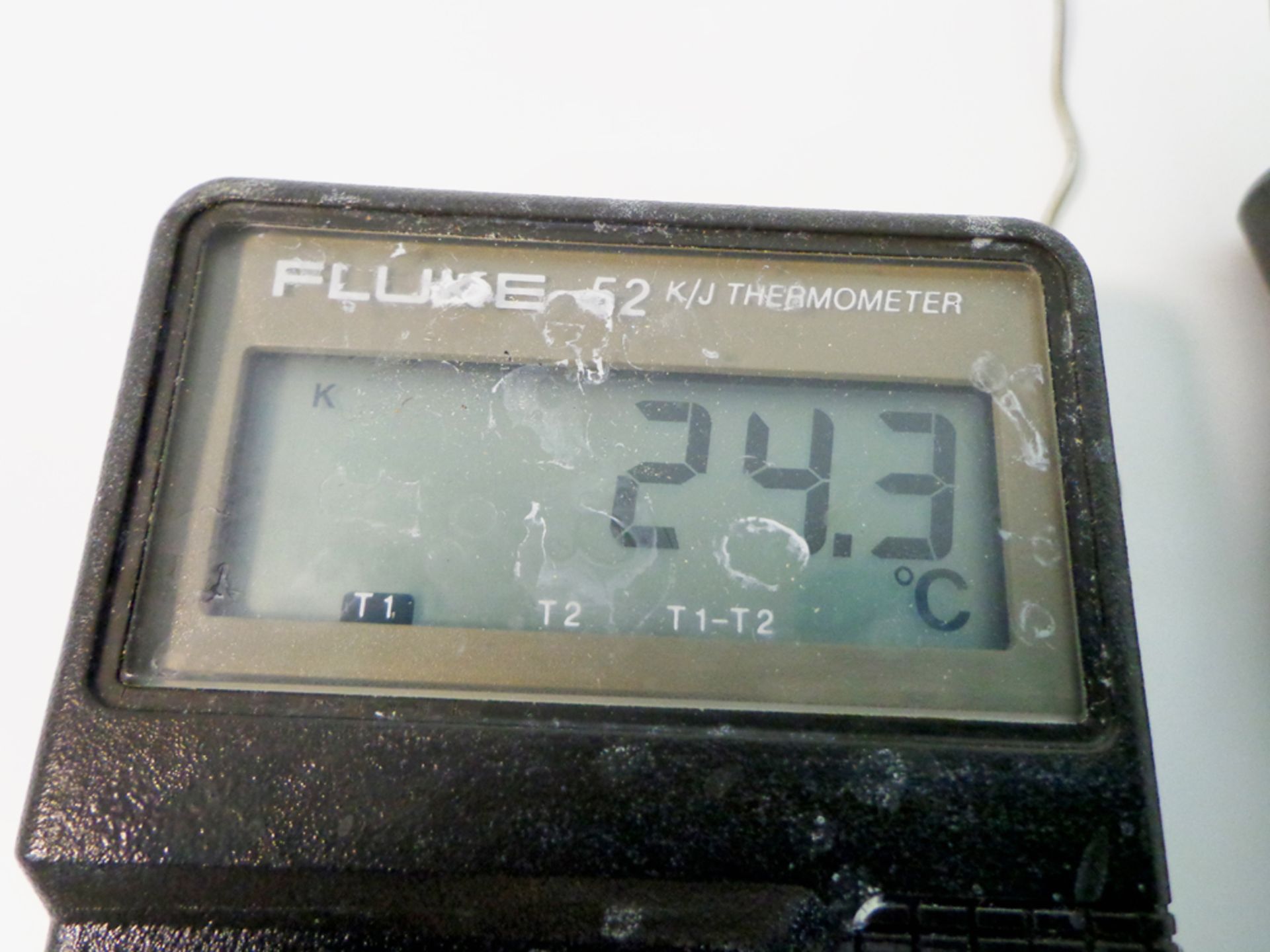 Fluke Model 52 K/J Thermometer and Thermocouple with Probe, S/N 5870183 - Image 2 of 5
