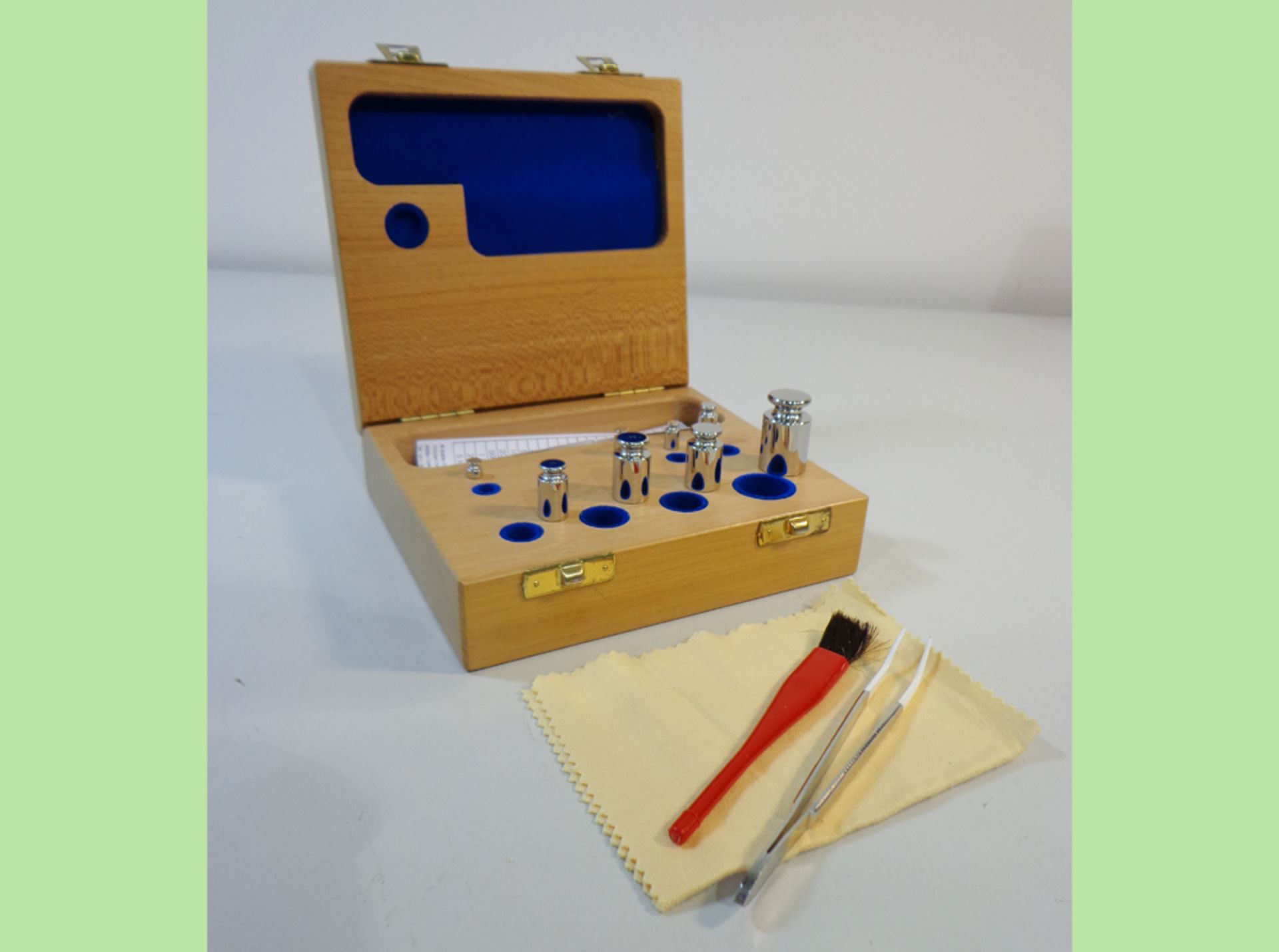 Mettler Toledo 1g to 50g F1 Stainless Steel Calibration Weight Set in Wooden Box, Ref 15887