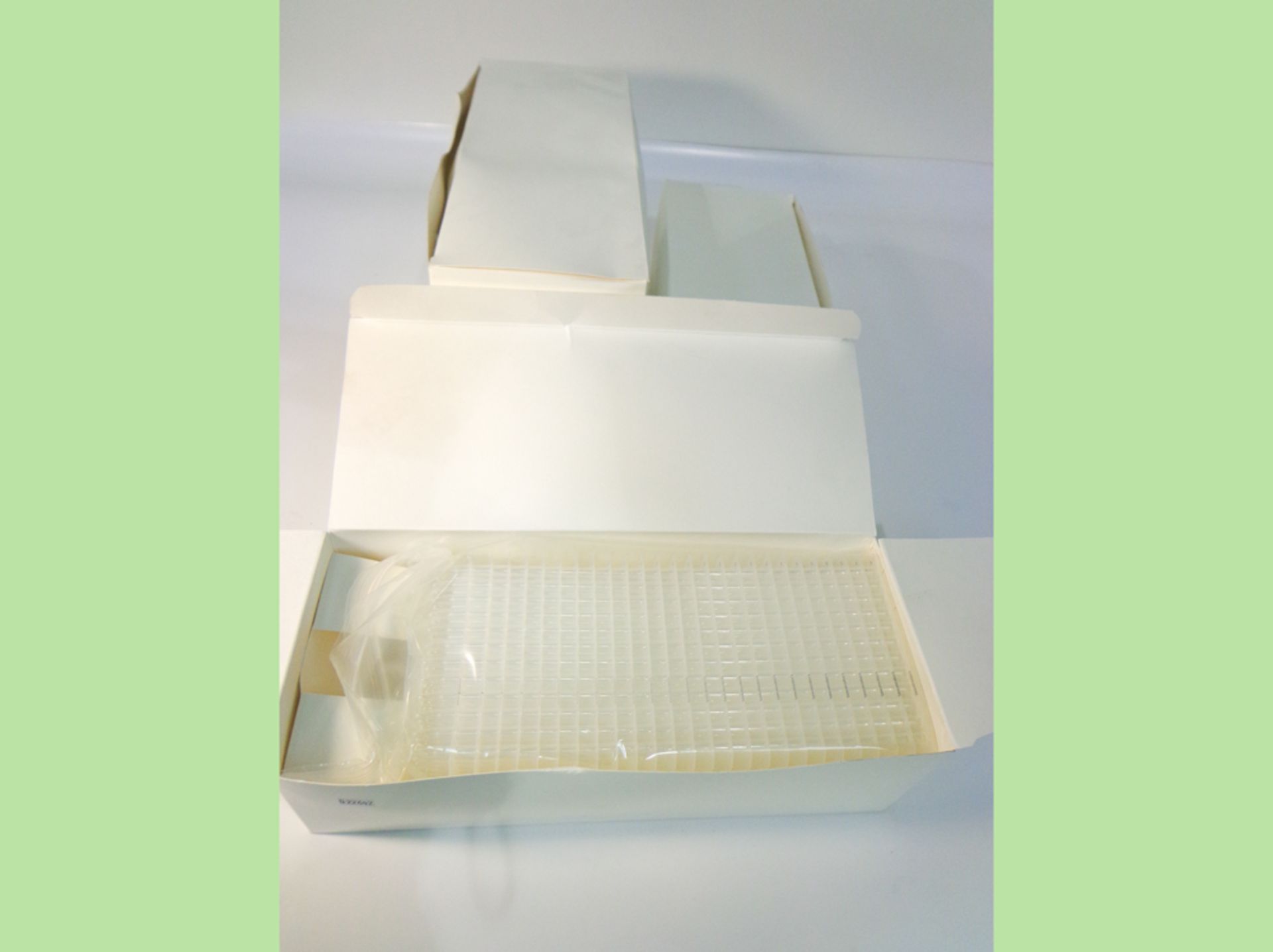 Thermo Scientific Polypropylene PCR Plate, 5 Boxes . - Image 3 of 3
