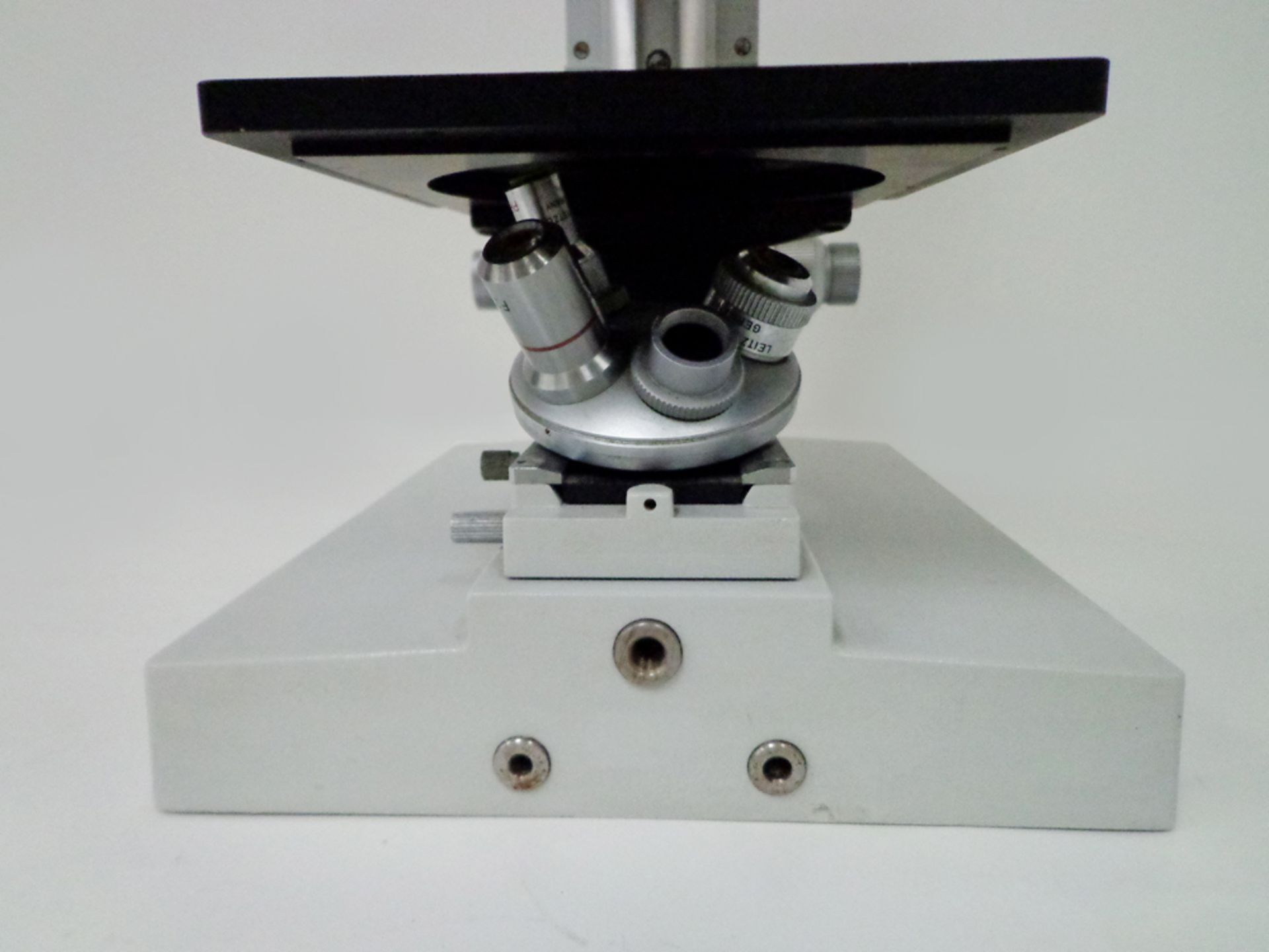 Leitz Diavert Phase Contrast Inverted Binocular Microscope with Wild (polaroid) MP511 Camera with - Image 8 of 17