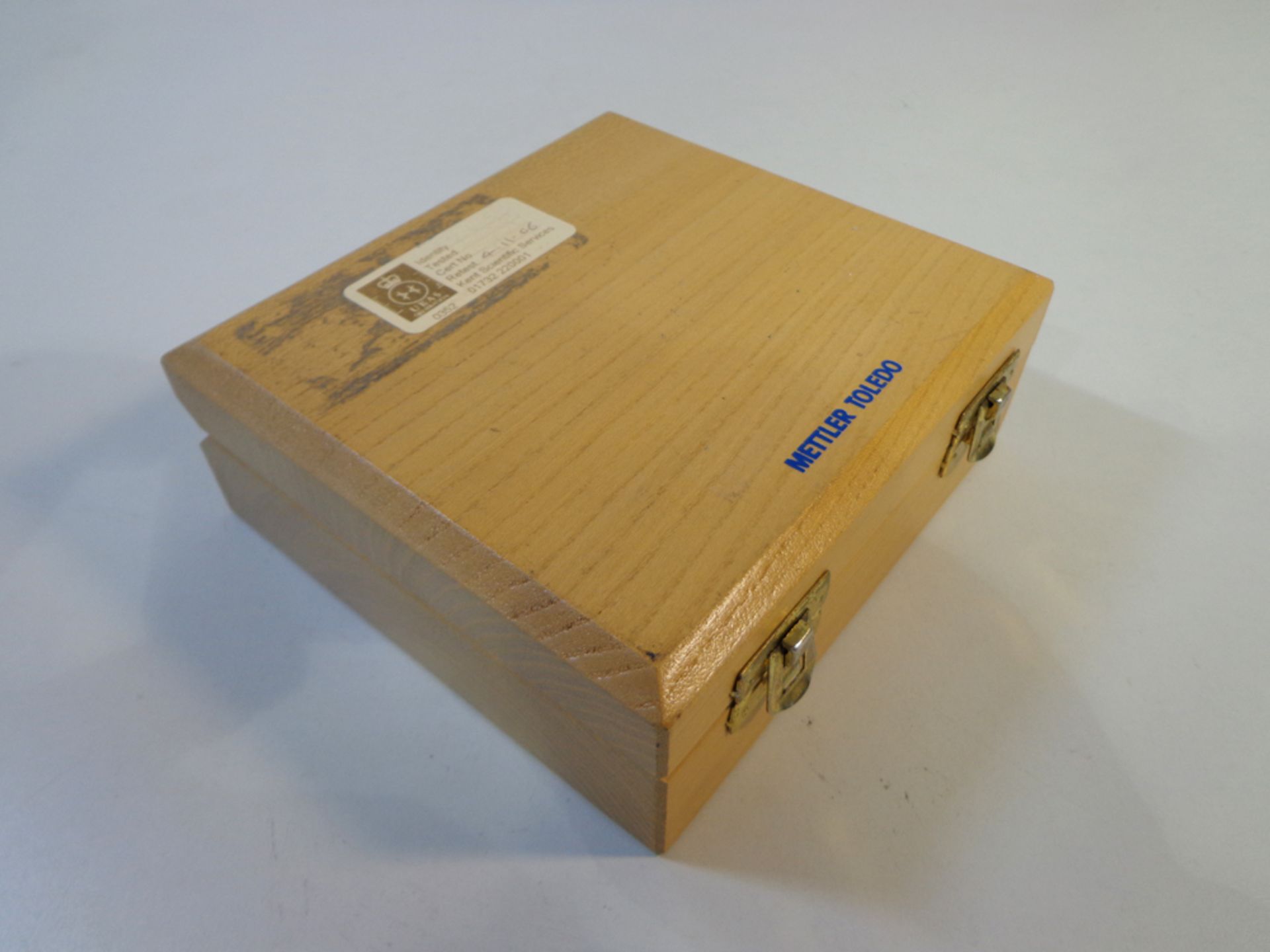 Mettler Toledo 1g to 50g F1 Stainless Steel Calibration Weight Set in Wooden Box, Ref 15887 - Image 4 of 6