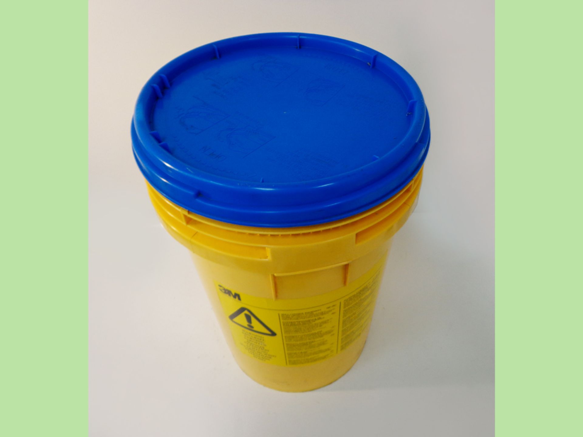 3M SK 26 Chemical Spill Control Kit for Absorption of Hazardous Liquids. - Image 3 of 8