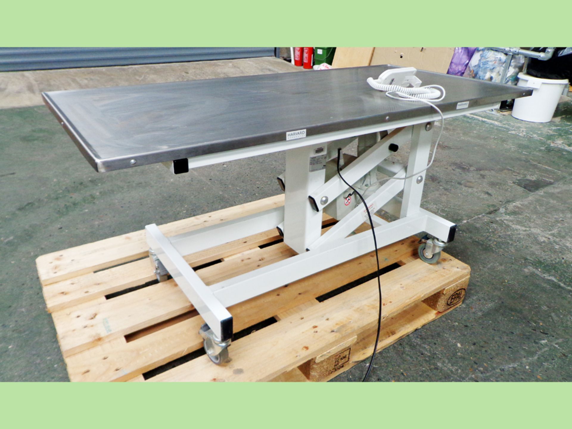 Harvard Apperatus Medium Hydraulic Sergical Table, SWL 150kgs.