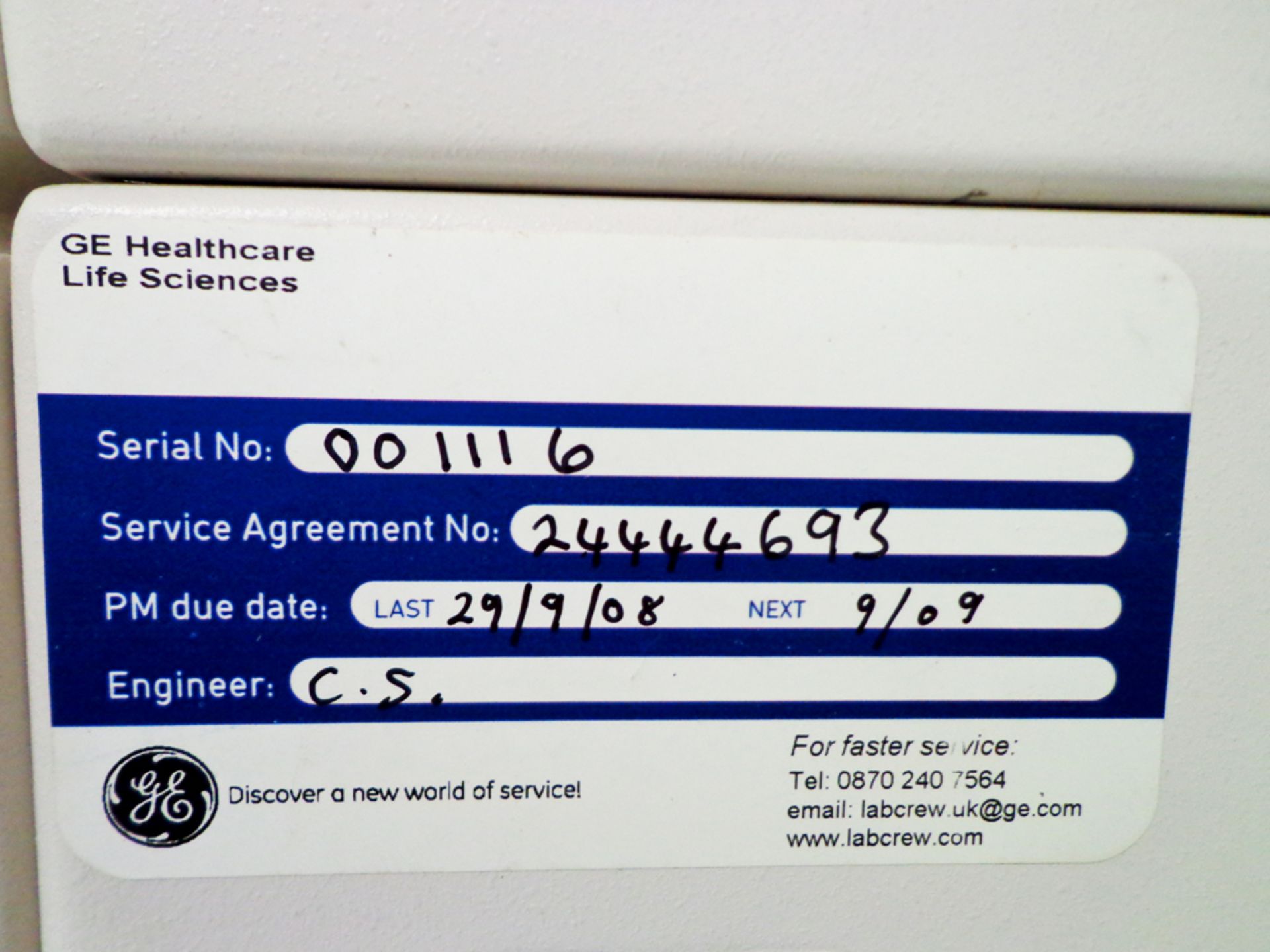 Amersham Pharmacia Biotech LeadSeeker Homogeneous Imaging System with 2 x Filter Control Unit, S/N's - Image 16 of 17