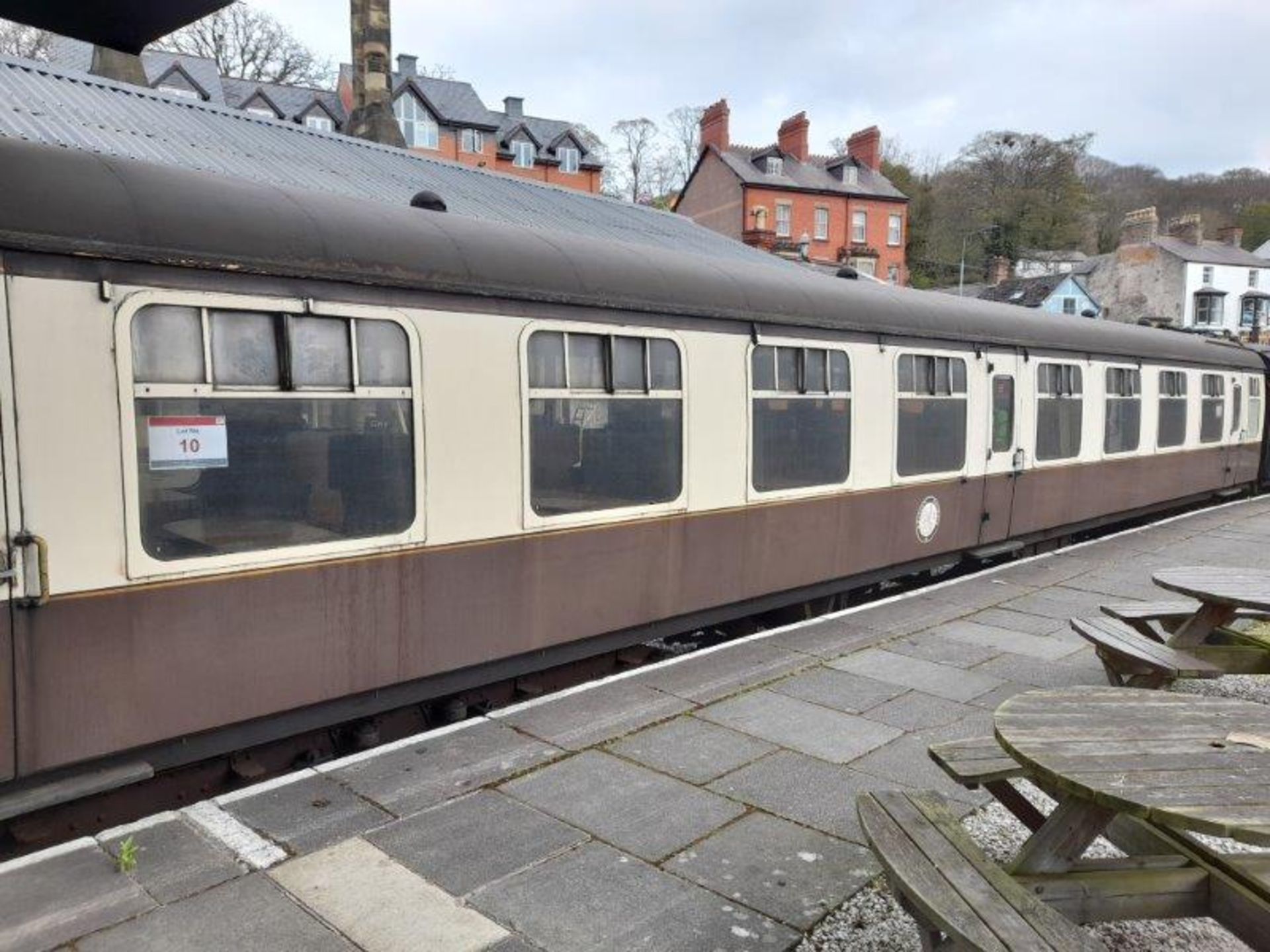 BR Mark 1 type TSO coach, no. E4472, 64-seats in Tram Museum brown/ orange moquette, 2 x WC's, - Image 2 of 14