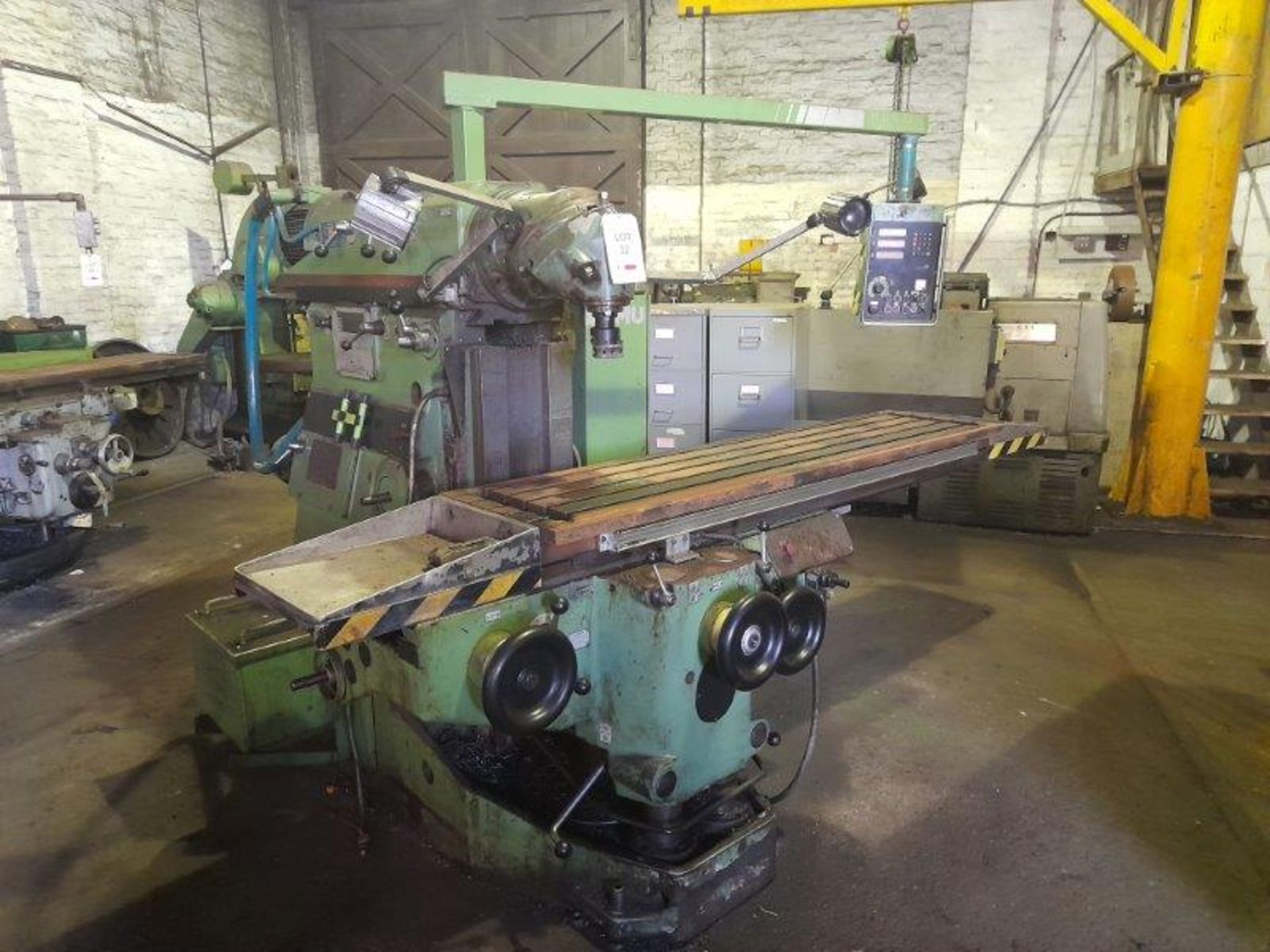 Huron Graffenstanden MU.6 universal milling machine, Serial No: 900709, table size 2000mm x 460mm - Image 2 of 5