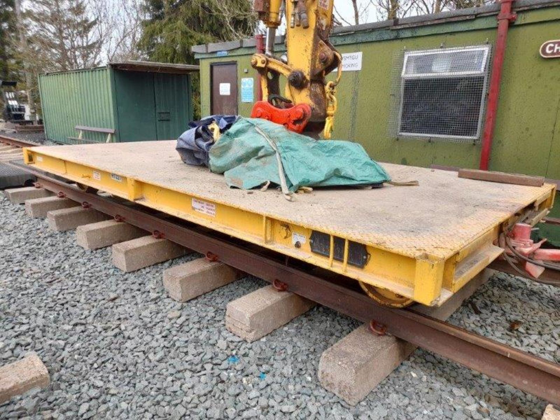Rexquote 4M Type T4 rail trailer, 21,000Kg tare weight - Image 2 of 2