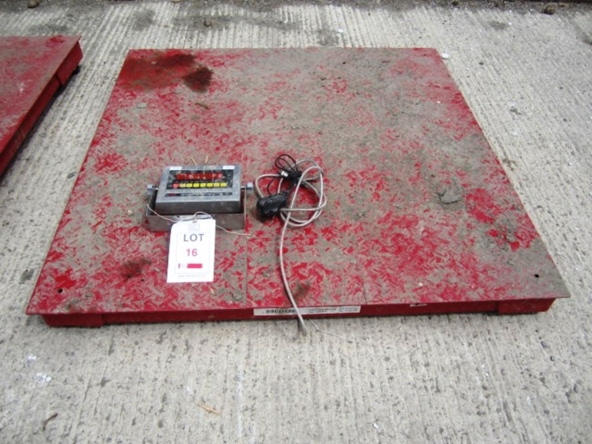 Platform weigh scales, 1.2m x 1.2m with CSG digital weigh system, max: 4000kg x e= 0.5kg, min10kg