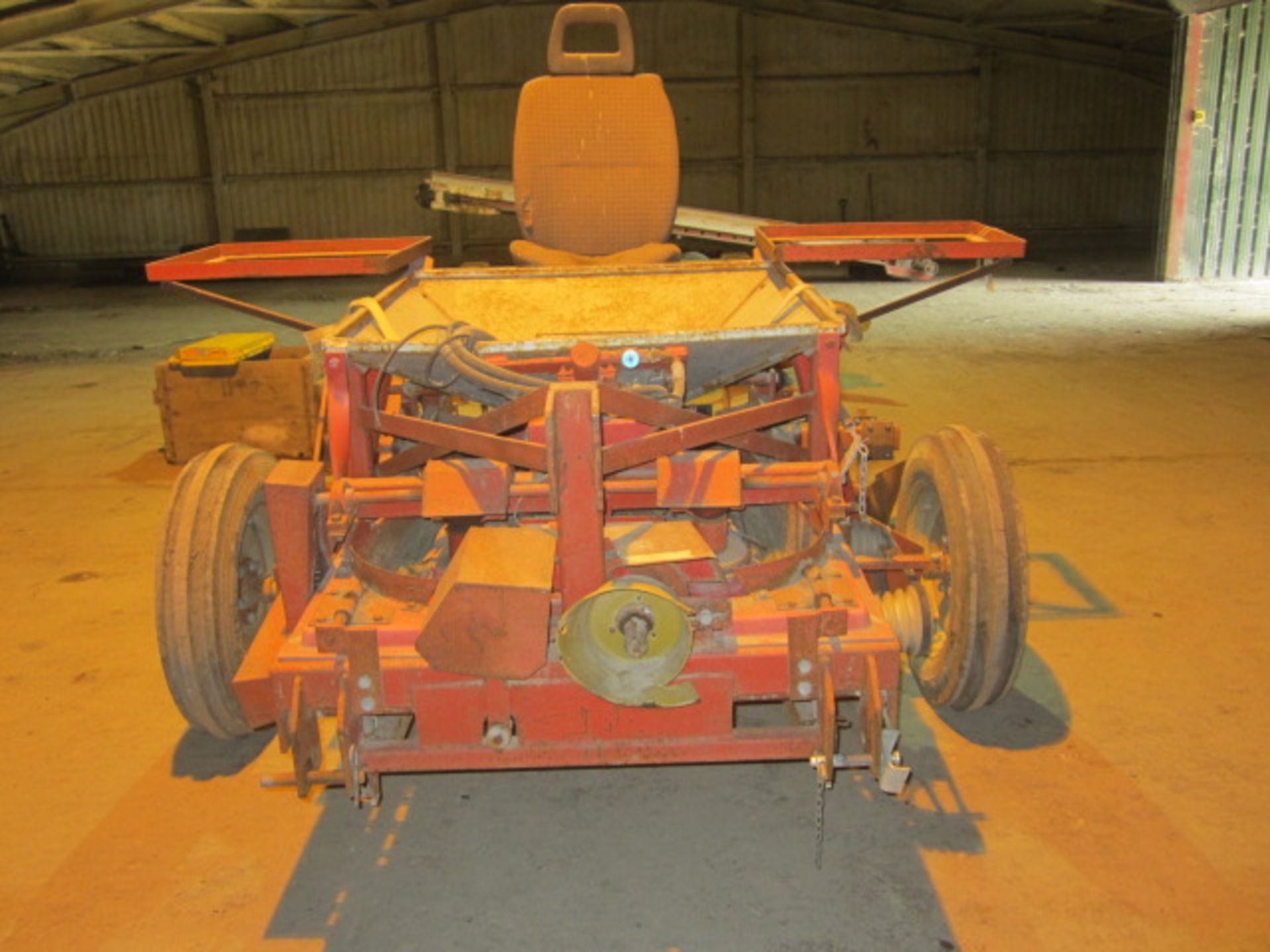 3 point tractor linkage mounted POT driven adapted ride on mini tuber planter with manual feed - Image 2 of 8