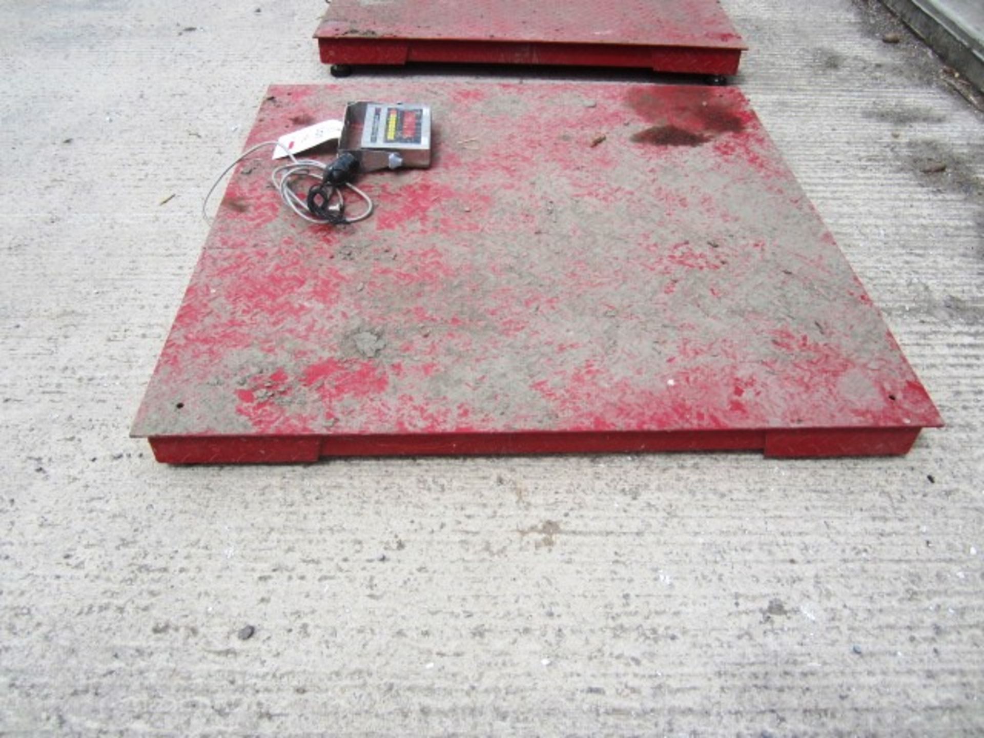 Platform weigh scales, 1.2m x 1.2m with CSG digital weigh system, max: 4000kg x e= 0.5kg, min10kg - Image 4 of 4