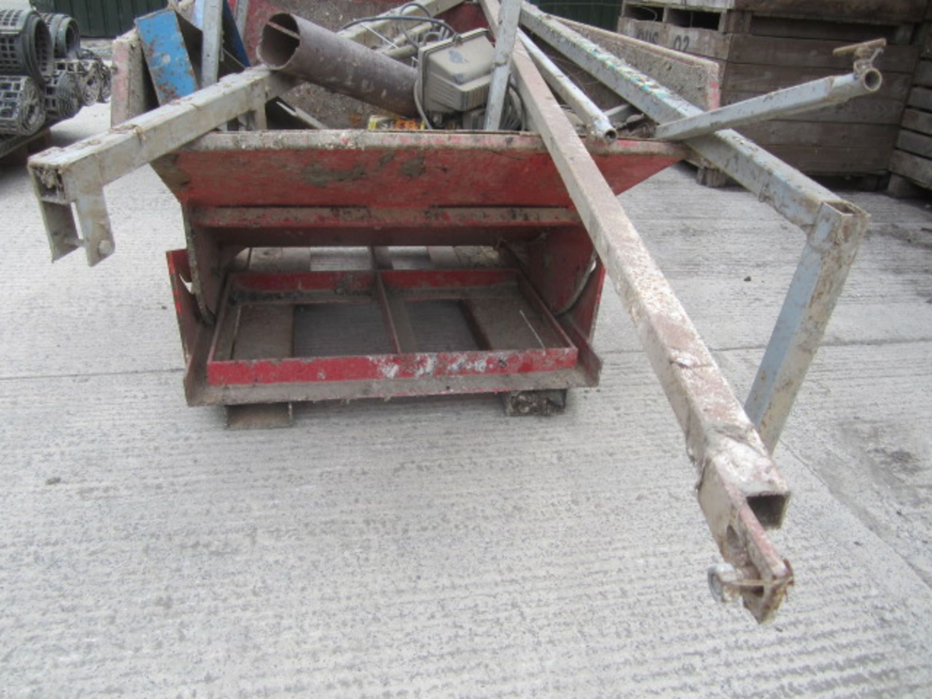 Tong Peal forklift tipping skip, 42" x 64" - Image 3 of 5