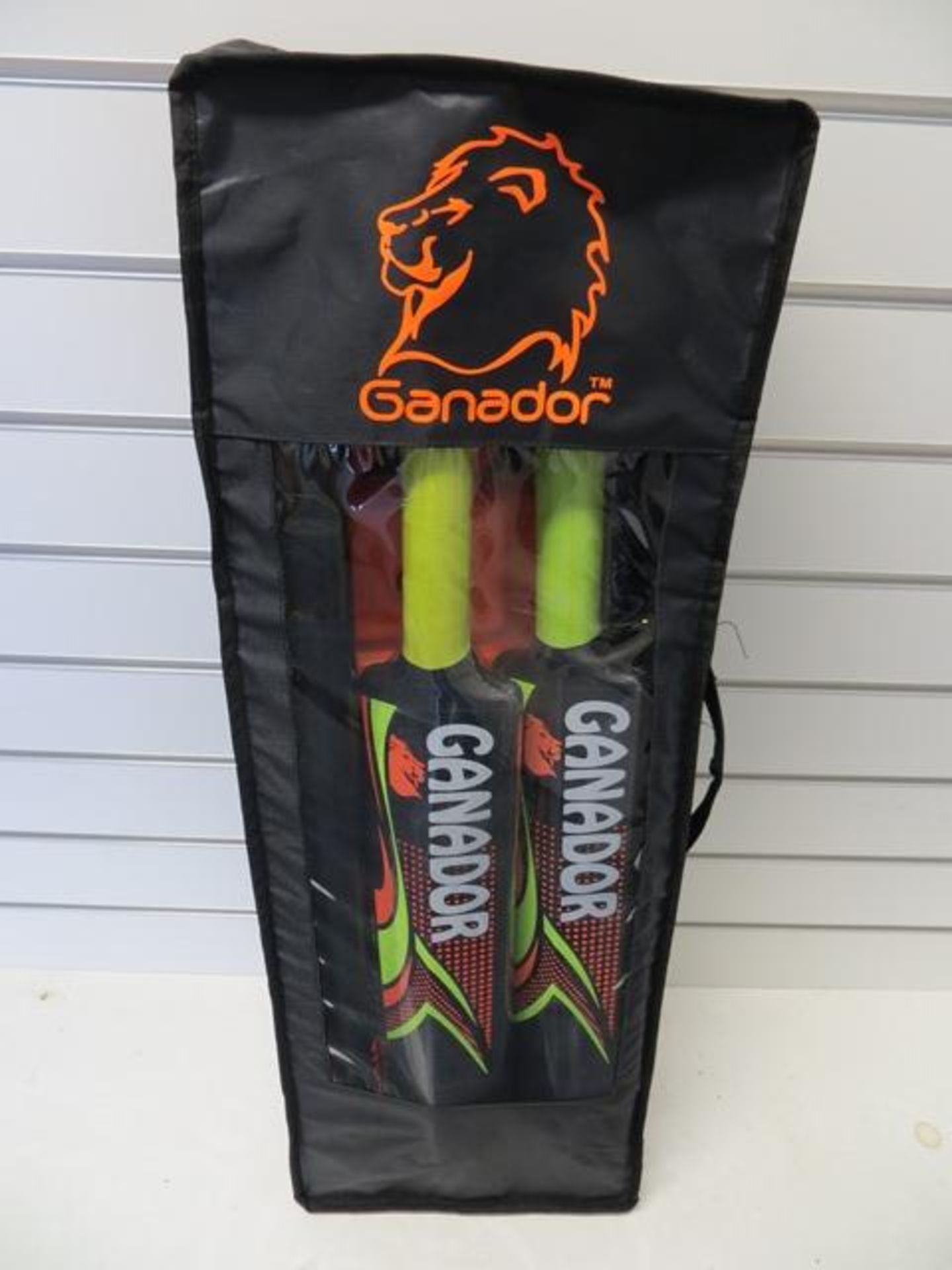 Two Ganador black/orange plastic cricket sets each comprising 2 Ganador size 5 plastic cricket bats, - Image 2 of 2