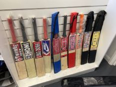 Ten various Kashmir Willow indoor cricket bats c/w carry case size 6
