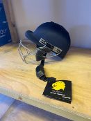 Six Ganador Blitz cricket helmets size medium -Navy Blue