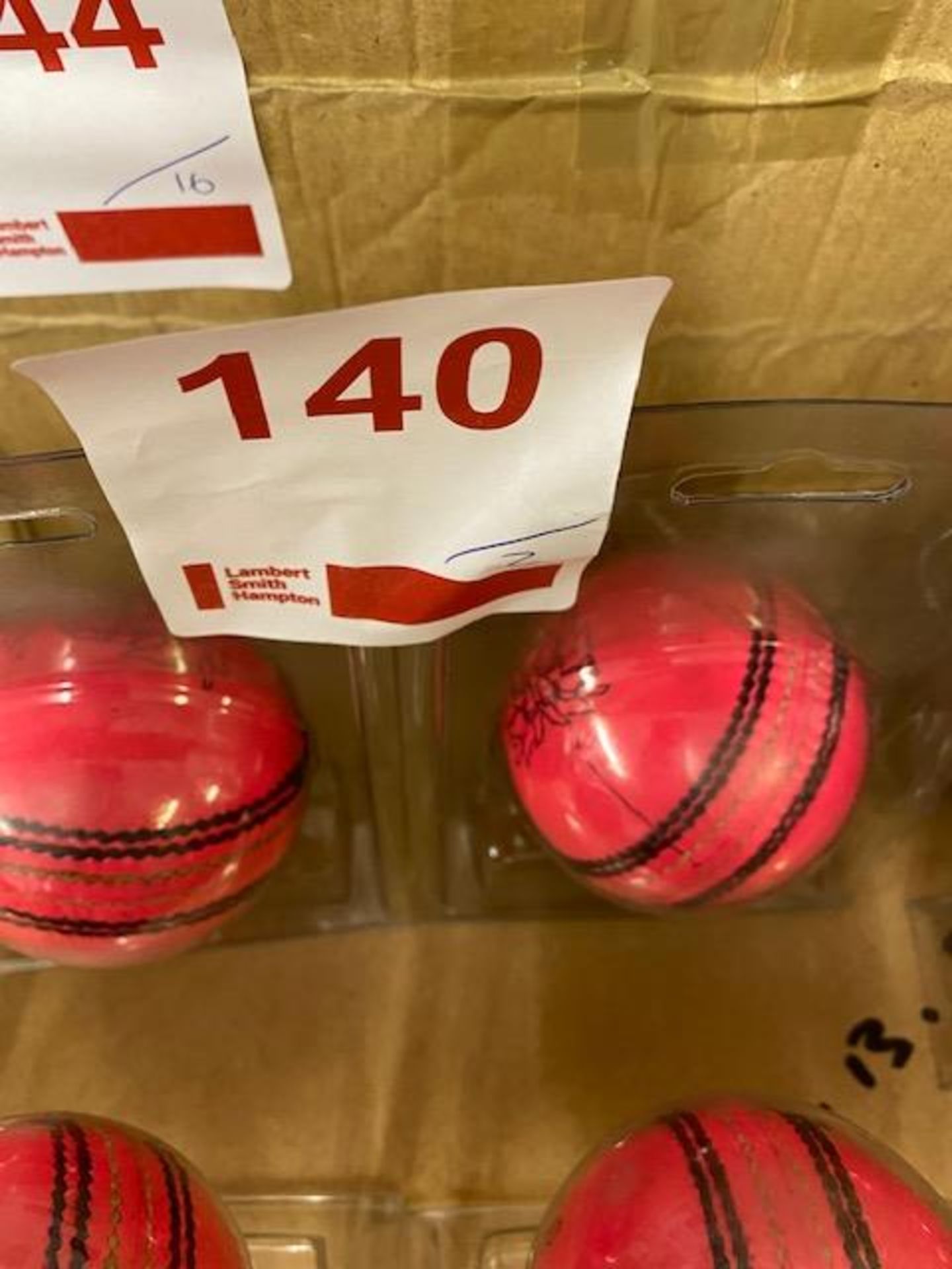 Two pink Ganador cricket balls 5.5oz - Image 2 of 3