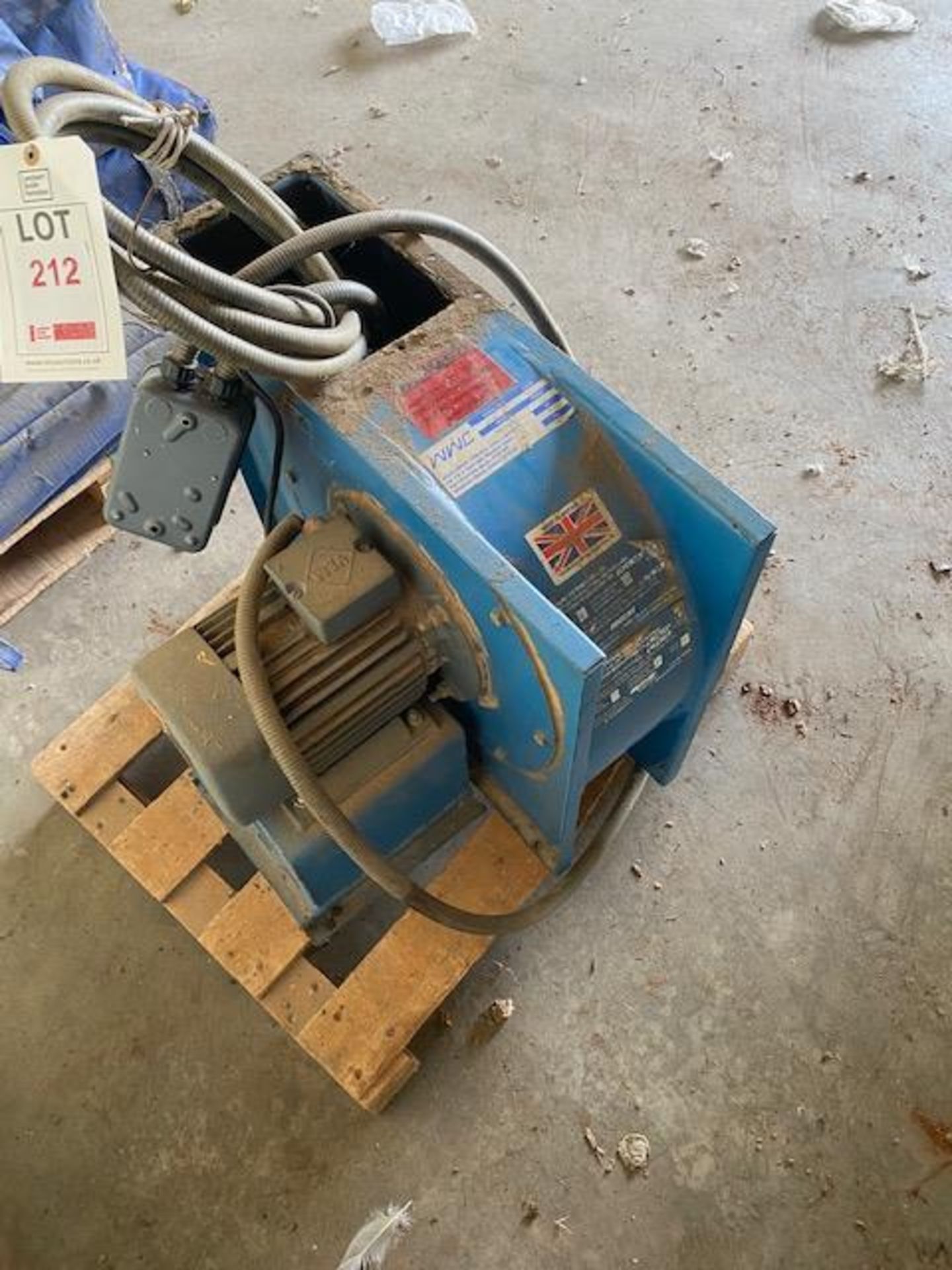 Wood Weaste Control Extraction Unit model WWC/14.5 s/n 2433 415v (3 Phase)