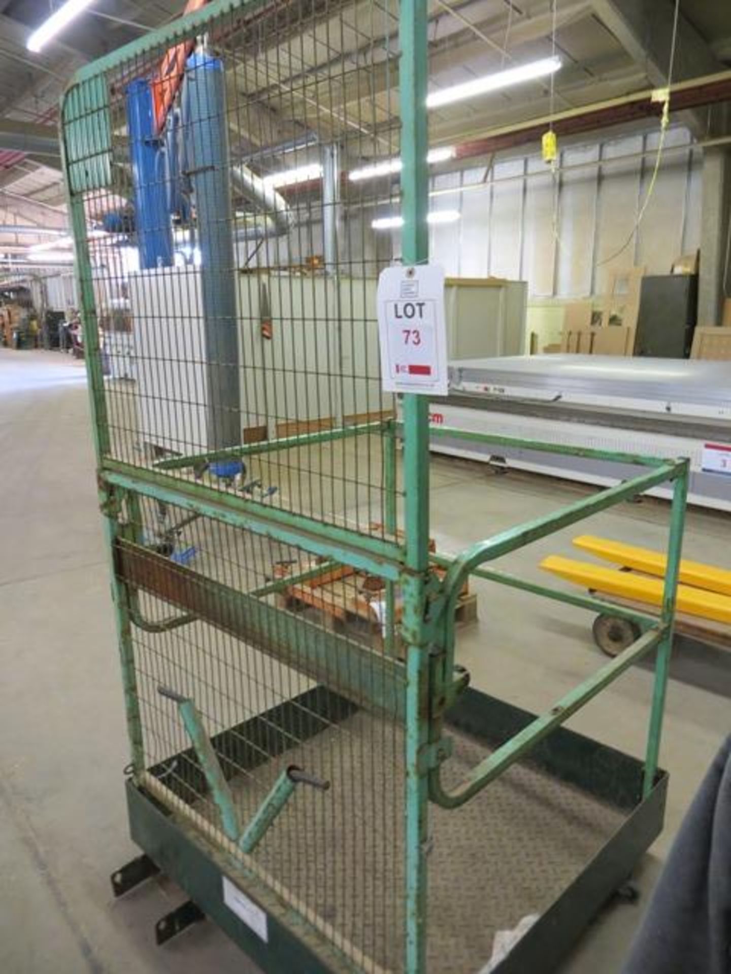 Fork Lift personal lift cage 950mm x 950mm s/n WPA01* current LOLER till 7/1/22 - Image 2 of 3