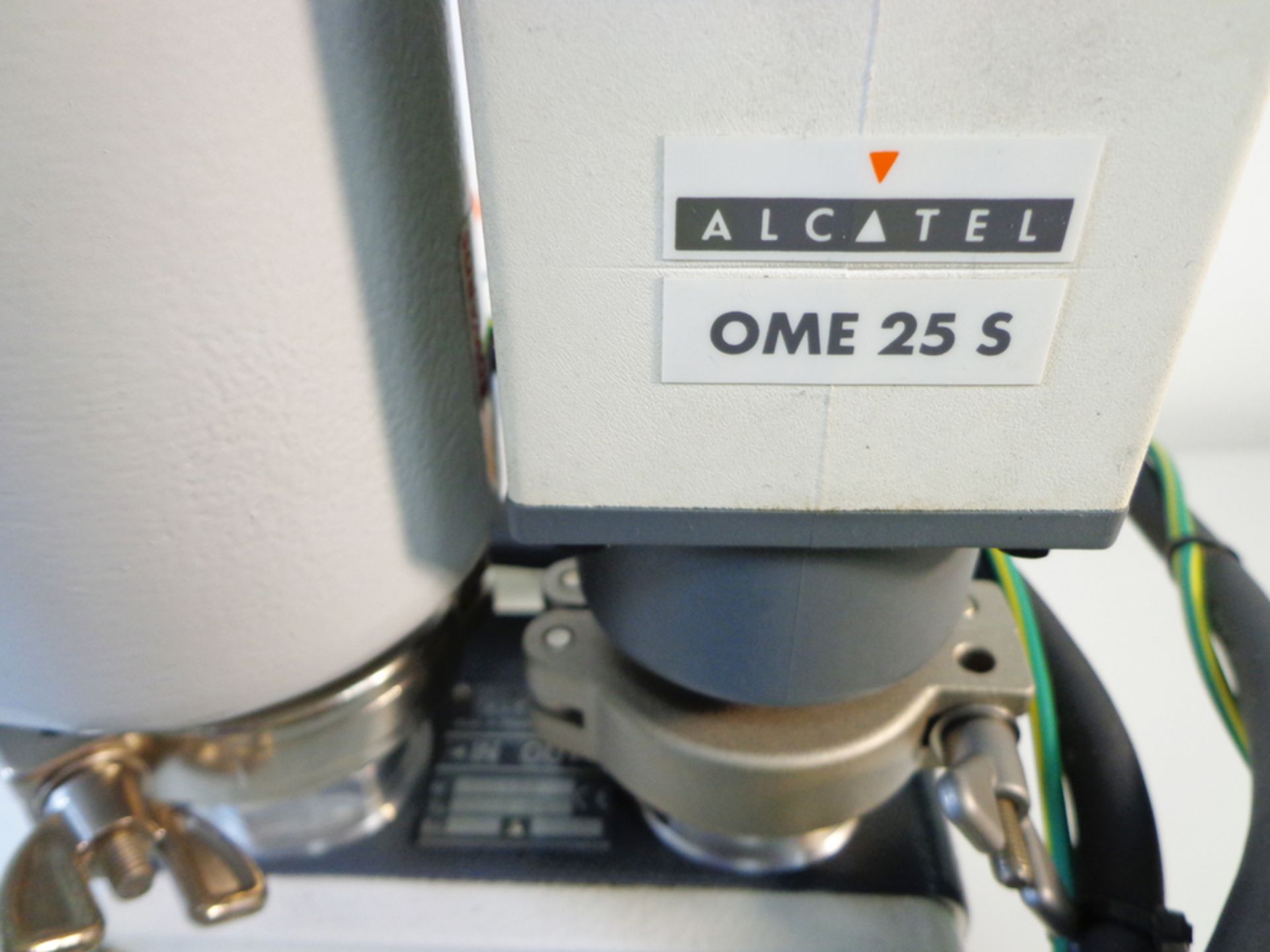 Alcatel Pascal 2015 SD Dual Stage Rotary Vane Vacuum Pump. (WA13784) - Image 7 of 9