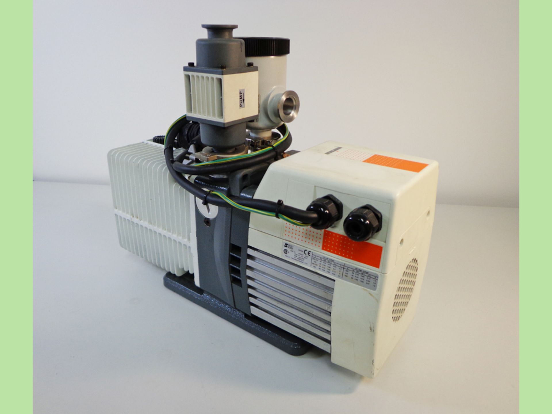 Alcatel Pascal 2015 SD Dual Stage Rotary Vane Vacuum Pump. (WA13784) - Image 2 of 9