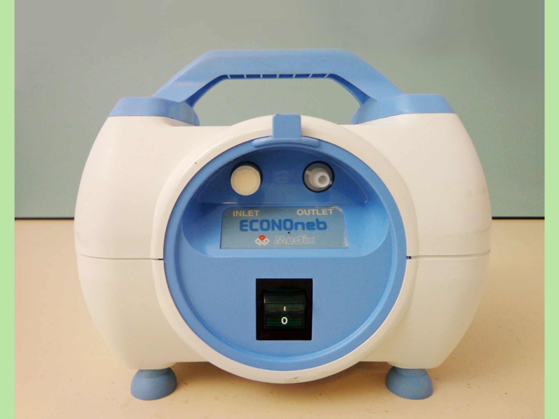 Econoneb is a compressor that is ideal for both the hospital and the clinic environments. It - Image 2 of 6