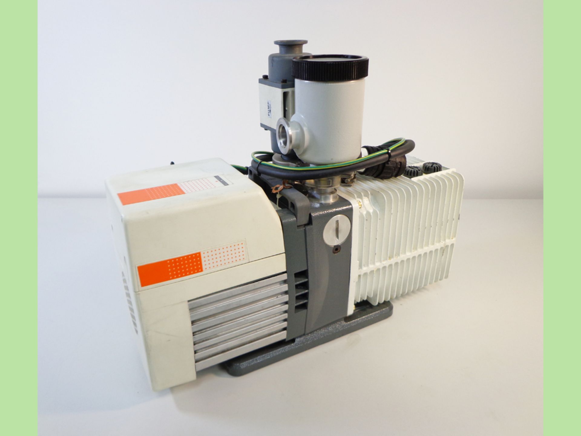 Alcatel Pascal 2015 SD Dual Stage Rotary Vane Vacuum Pump. (WA13784)