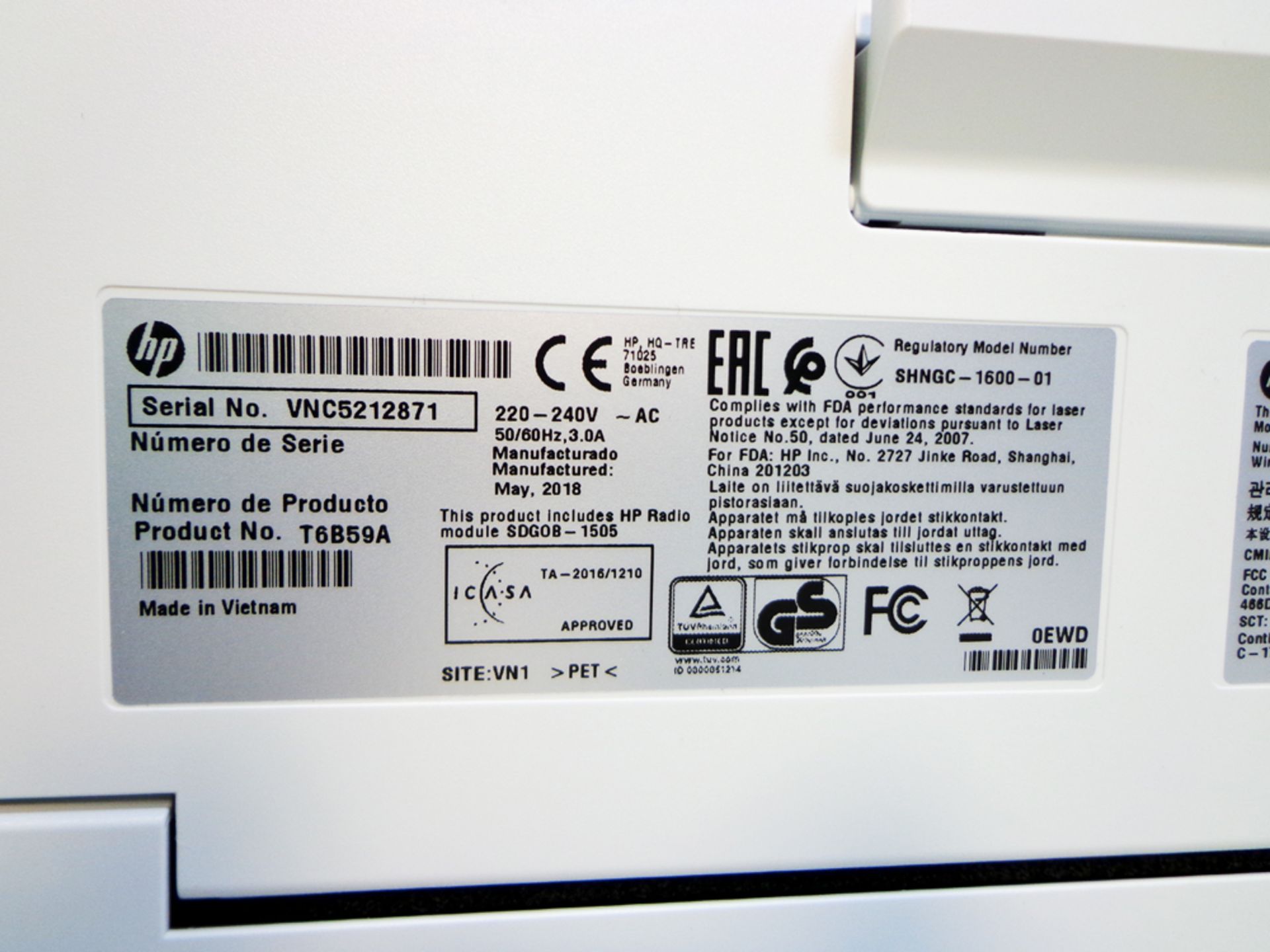 BD FACSCelesta flow cytometer is designed to make multicolor flow cytometry more accessible and - Image 21 of 35