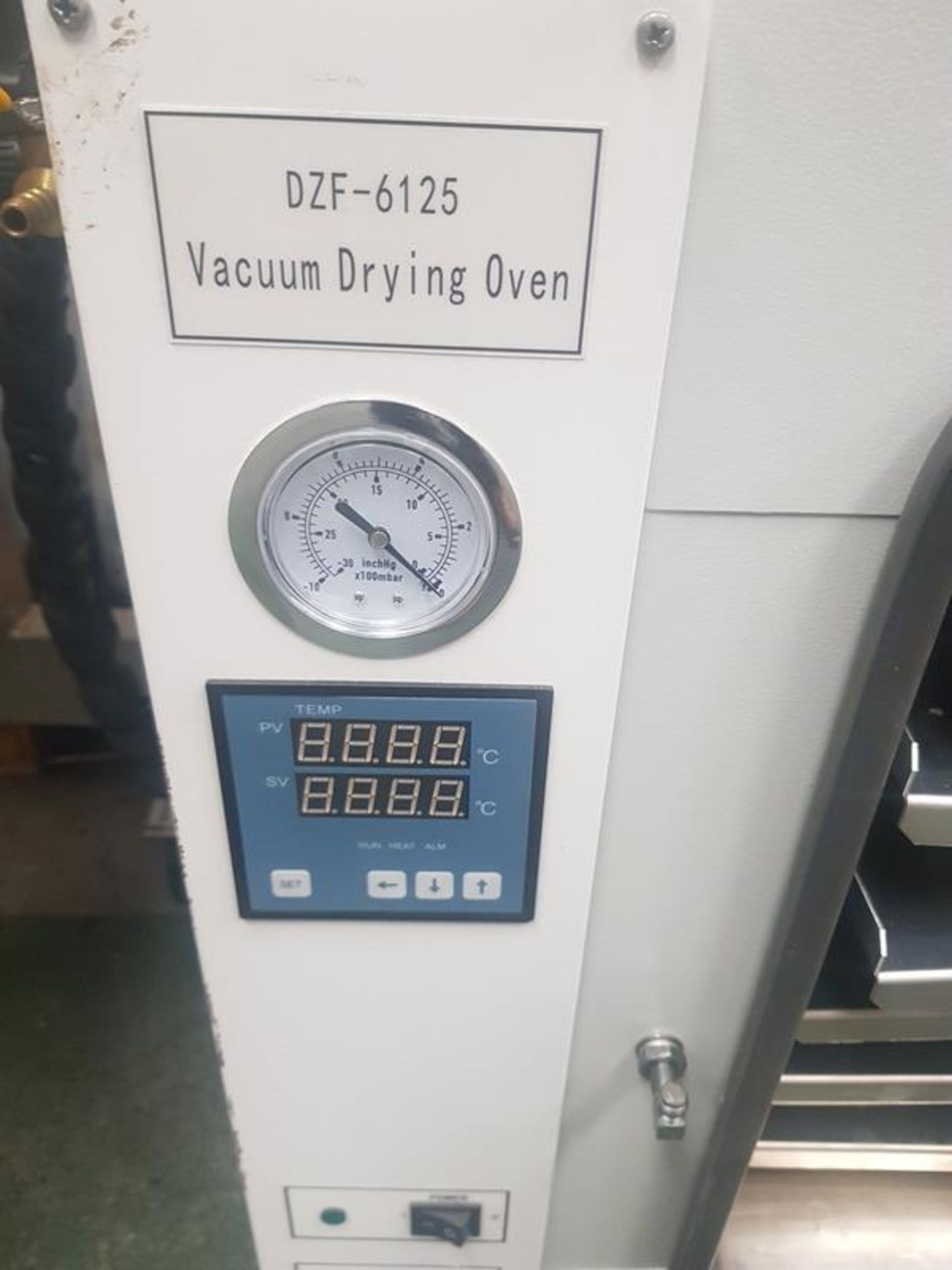 Vacuum Drying Oven, DZF-6125 complete with operating manual - Image 5 of 6