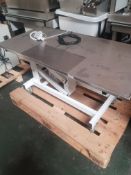 Harvard Apparatus Medium Hydraulic Surgical Table, SWL 150kgs.(WA13430)