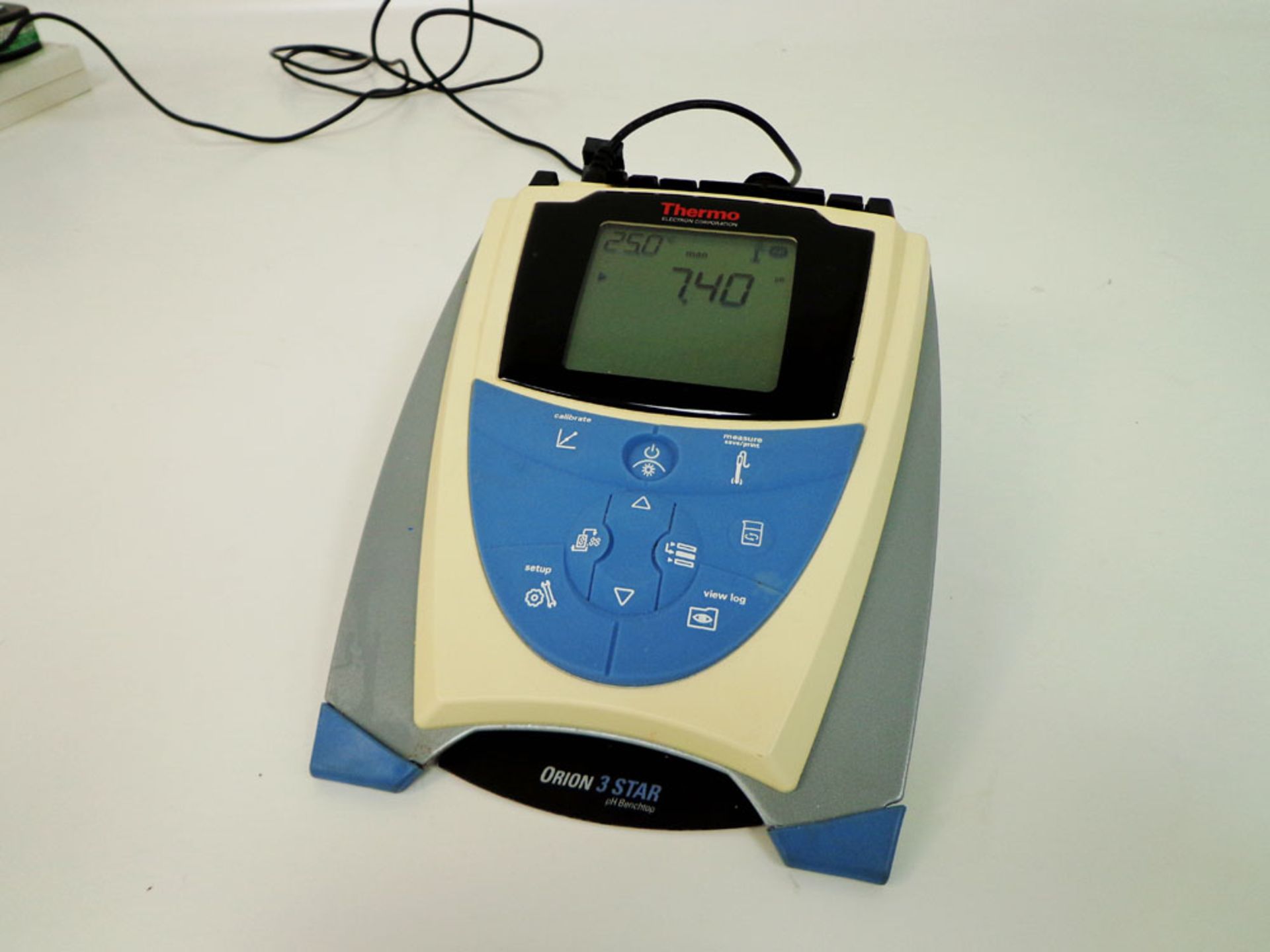 Thermo Electron Corporation orion 3 star ph benchtop single-channel meter with calibration and