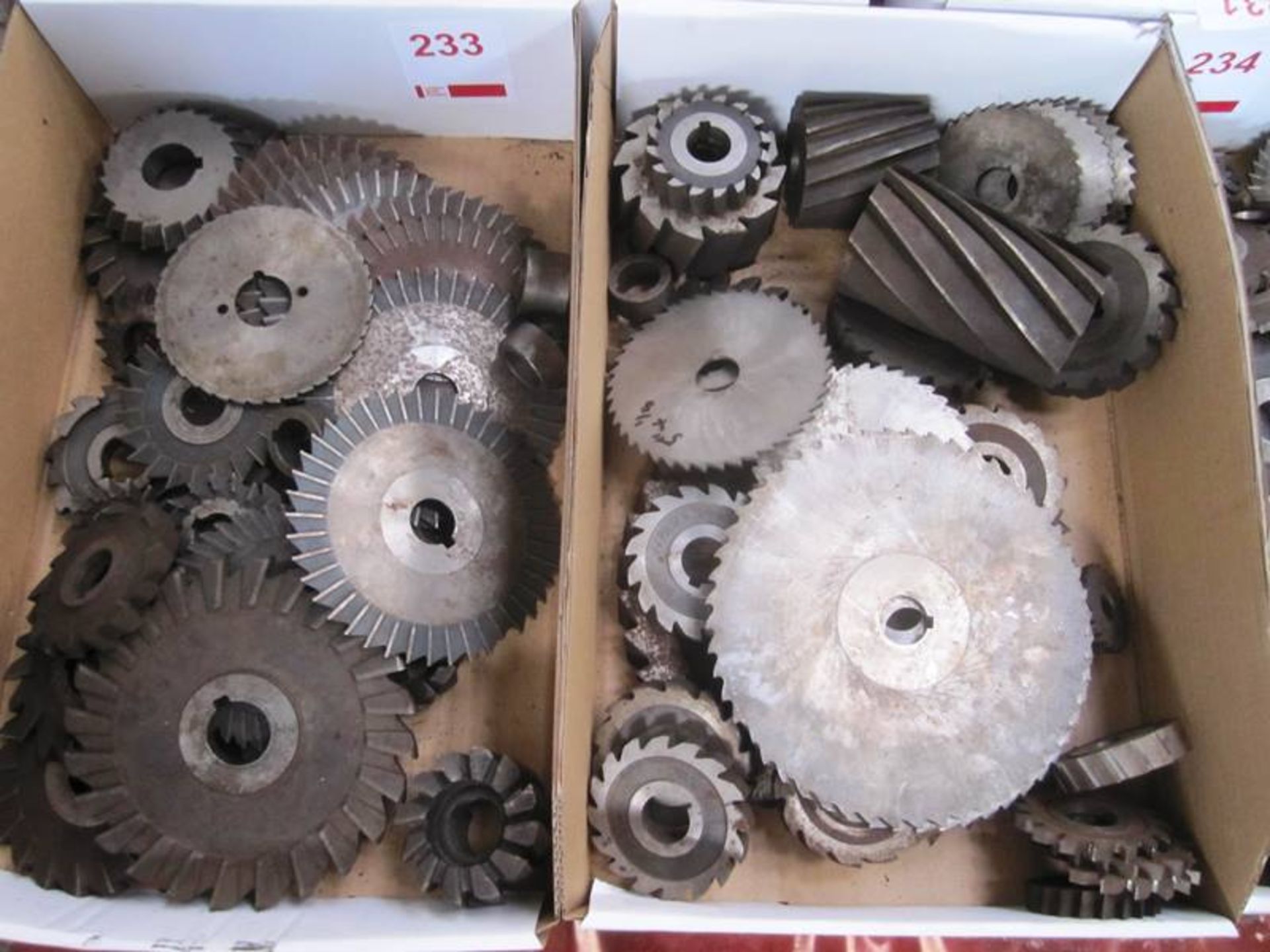Two boxes and contents to incl. various diameter, horizontal face/side boring discs (Recommended