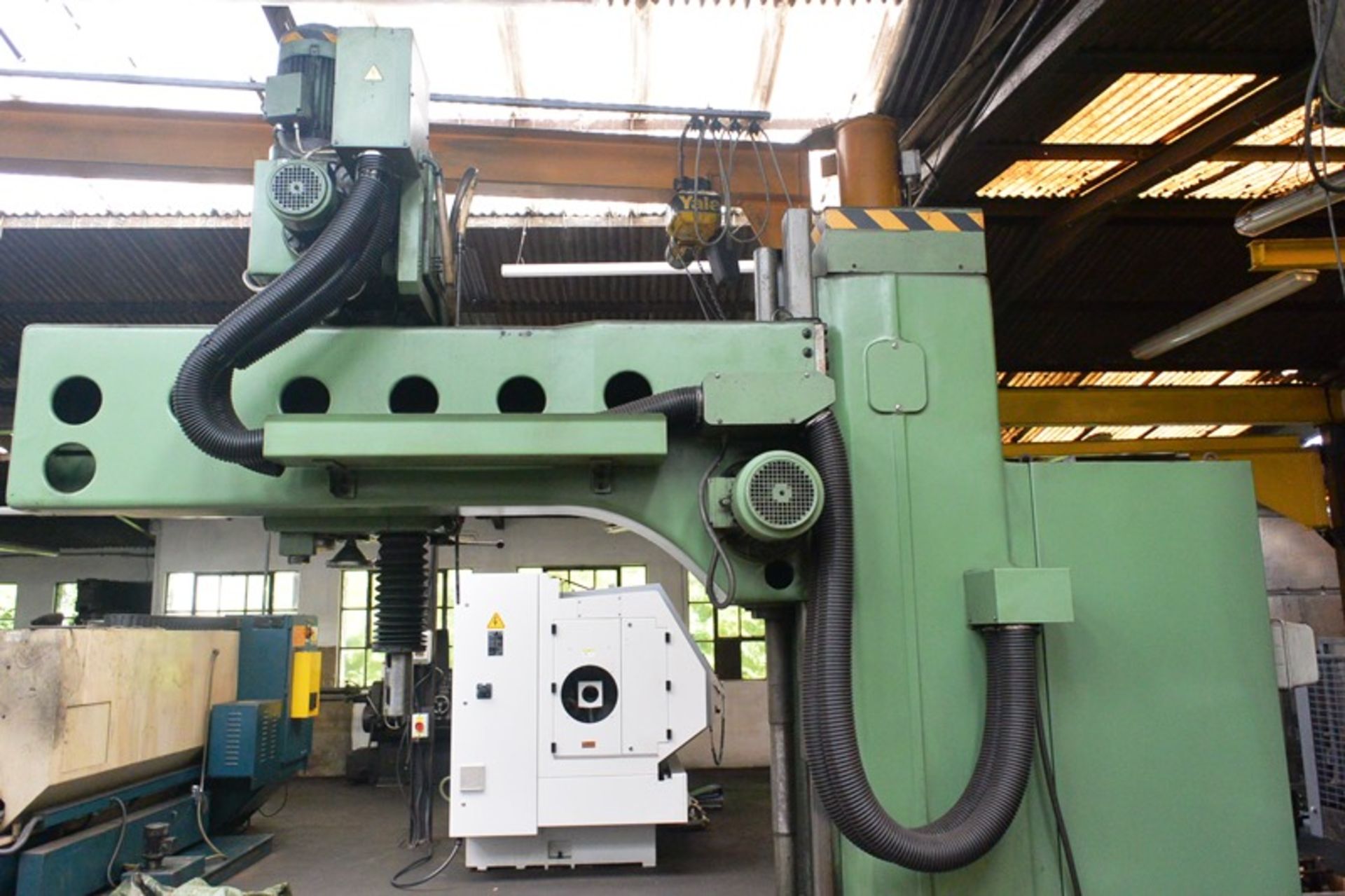 Kitchen Walker KWM50-1600 elevating radial arm drill, serial no. 3620 (1997), 28-2500 rpm spindle - Image 4 of 7