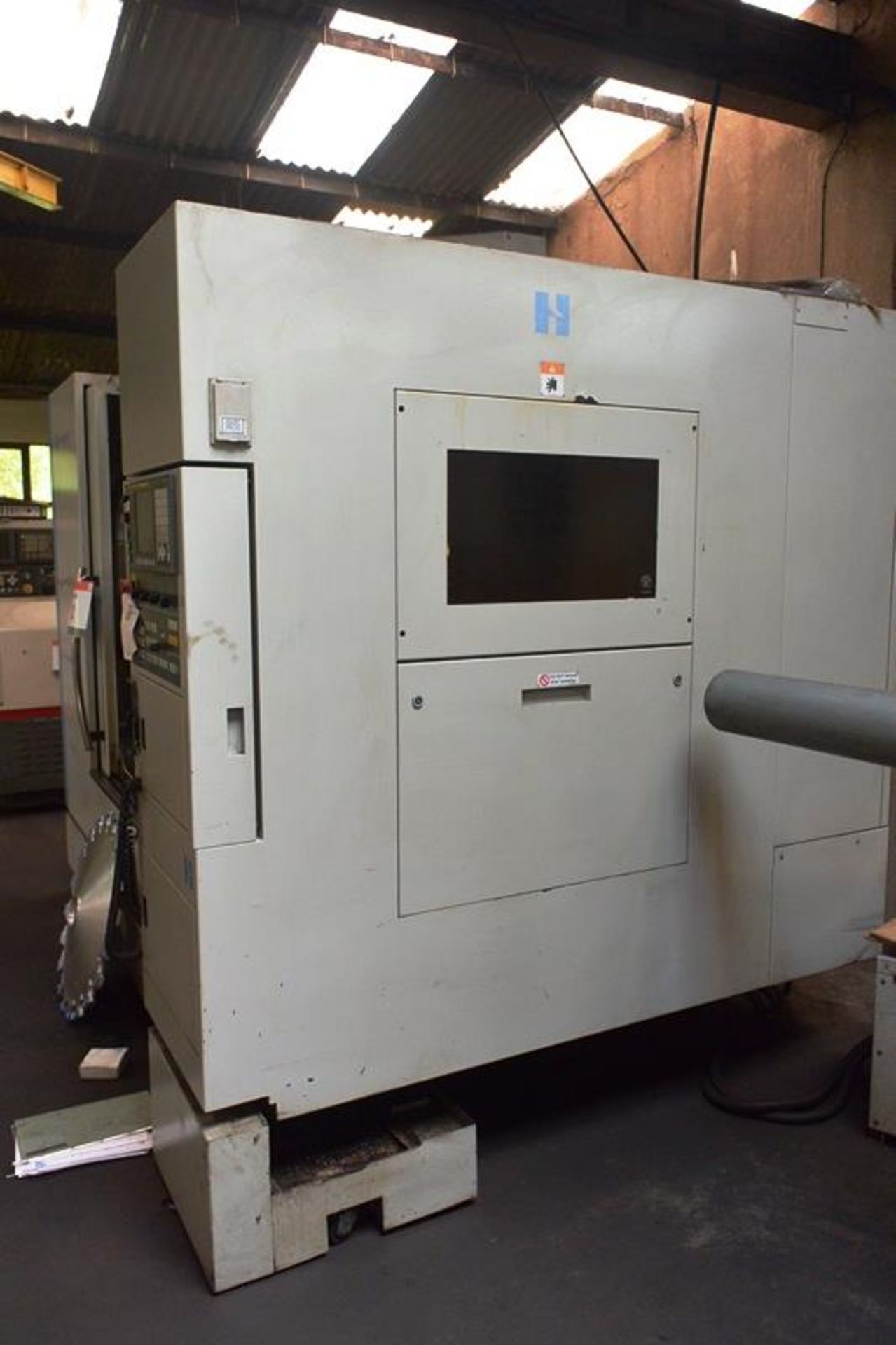 Hardinge Bridgeport GX1000 CNC vertical machining centre, serial no. NVCB1D0061 (2011), Fanuc series - Image 7 of 14