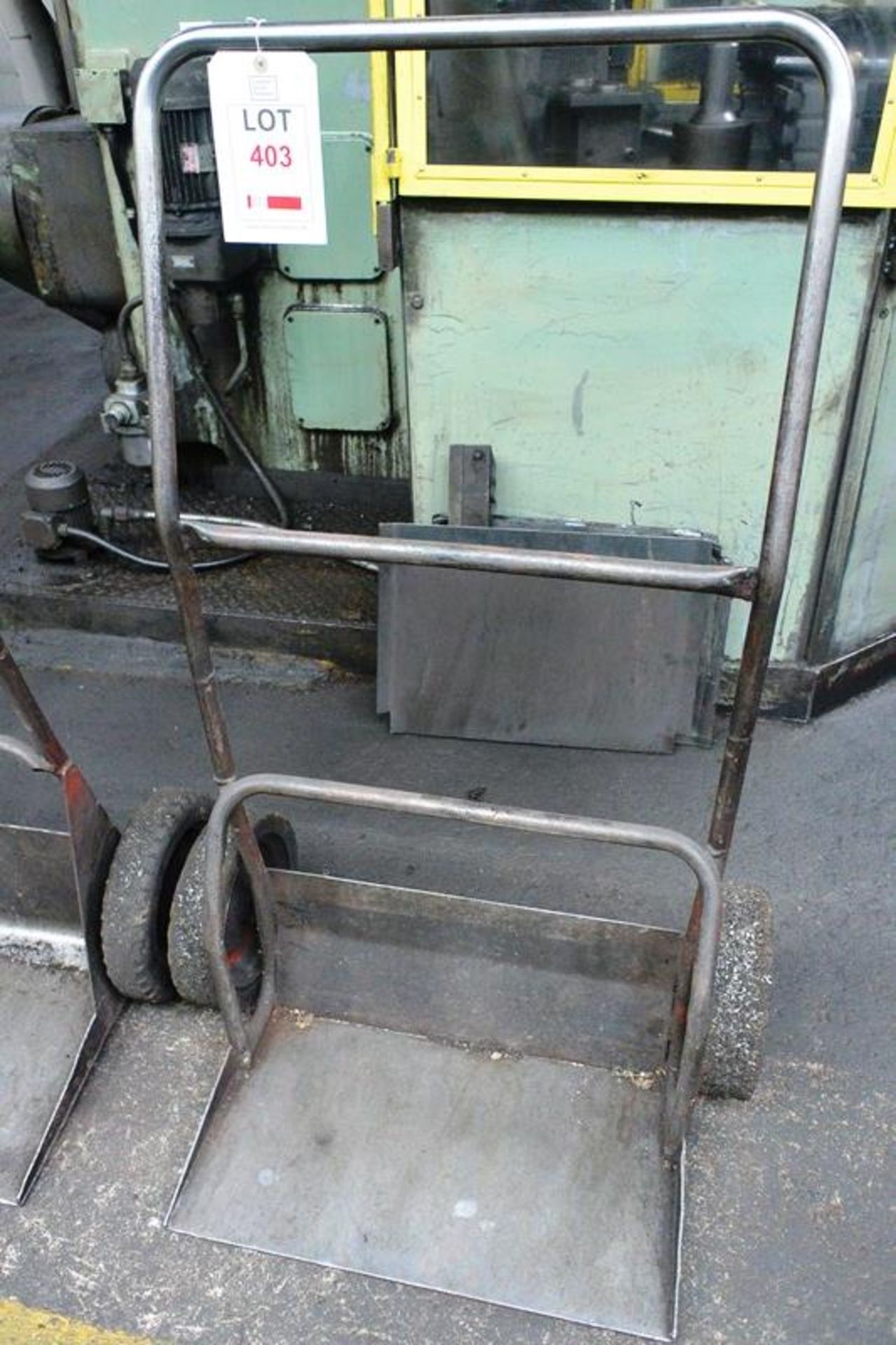 Steel bottle trolley (Recommended collection period for this lot Wednesday 15th - Friday 17th