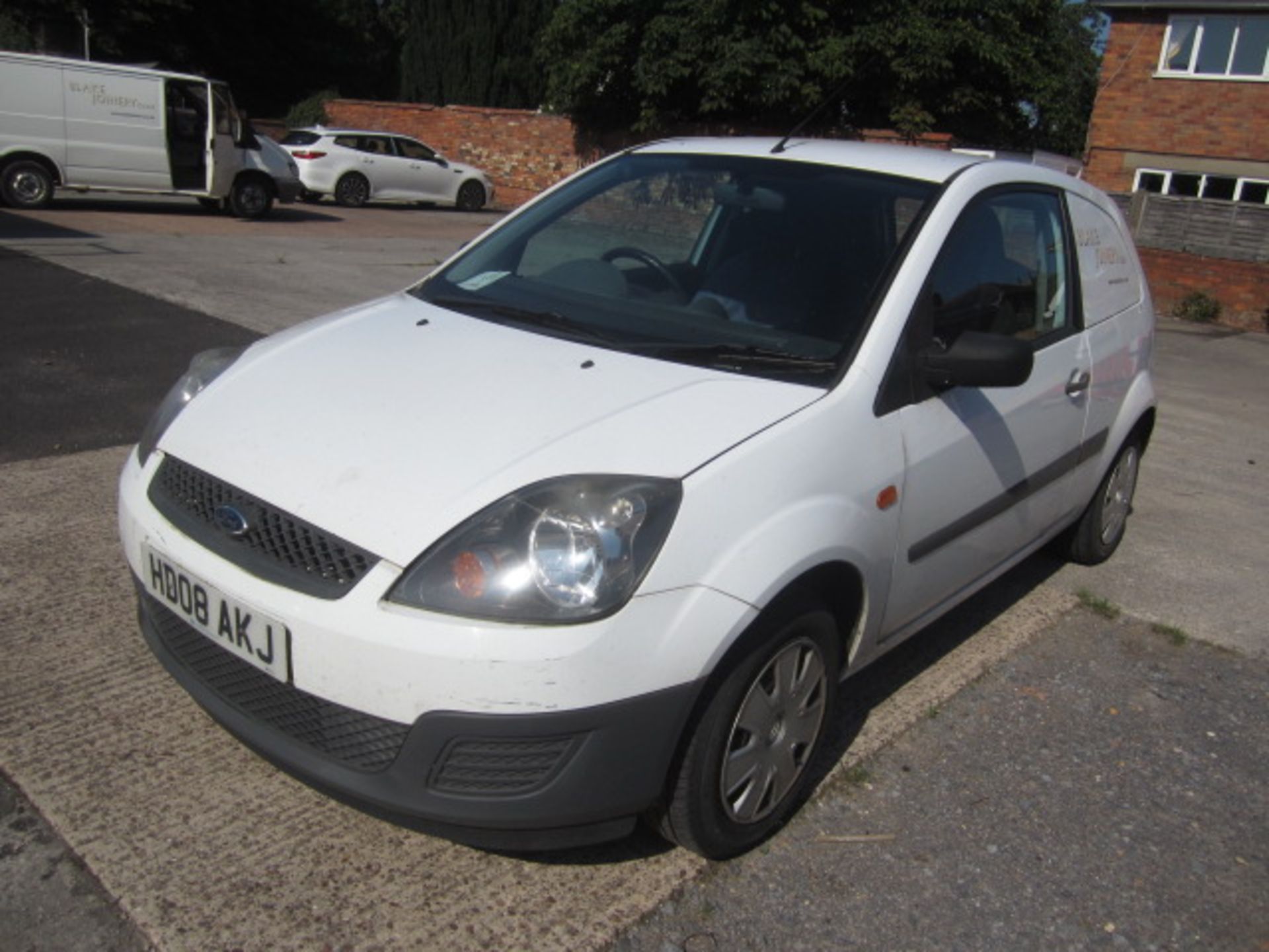 Ford Fiesta 1.4TDCi 67bhp car derived van. Registration: HD08 AKJ. Recorded mileage 102,413. MOT: 30 - Image 2 of 8