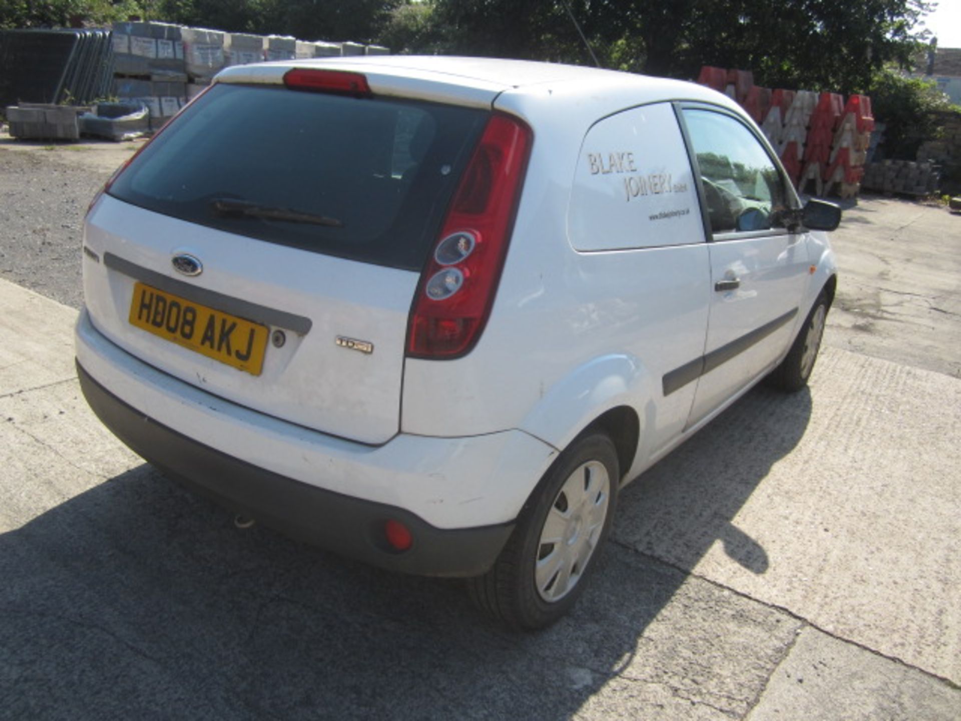 Ford Fiesta 1.4TDCi 67bhp car derived van. Registration: HD08 AKJ. Recorded mileage 102,413. MOT: 30 - Image 5 of 8