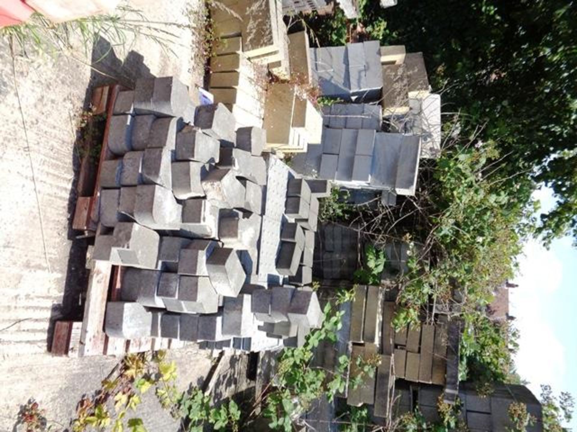 Ten pallets of assorted blocks, bricks & tiles - Image 2 of 2