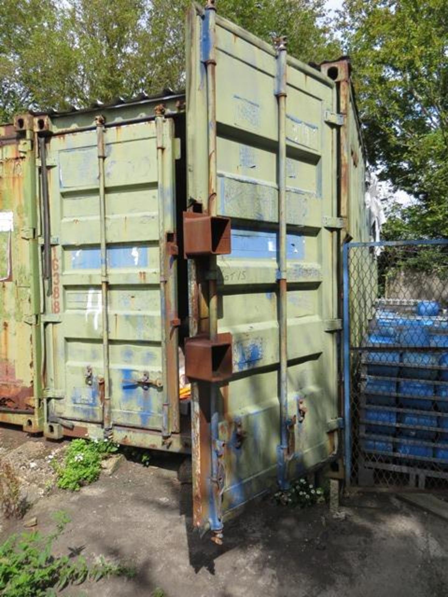 20' shipping container *collection Thursday 23rd August only NOTE A work Method Statement and Risk