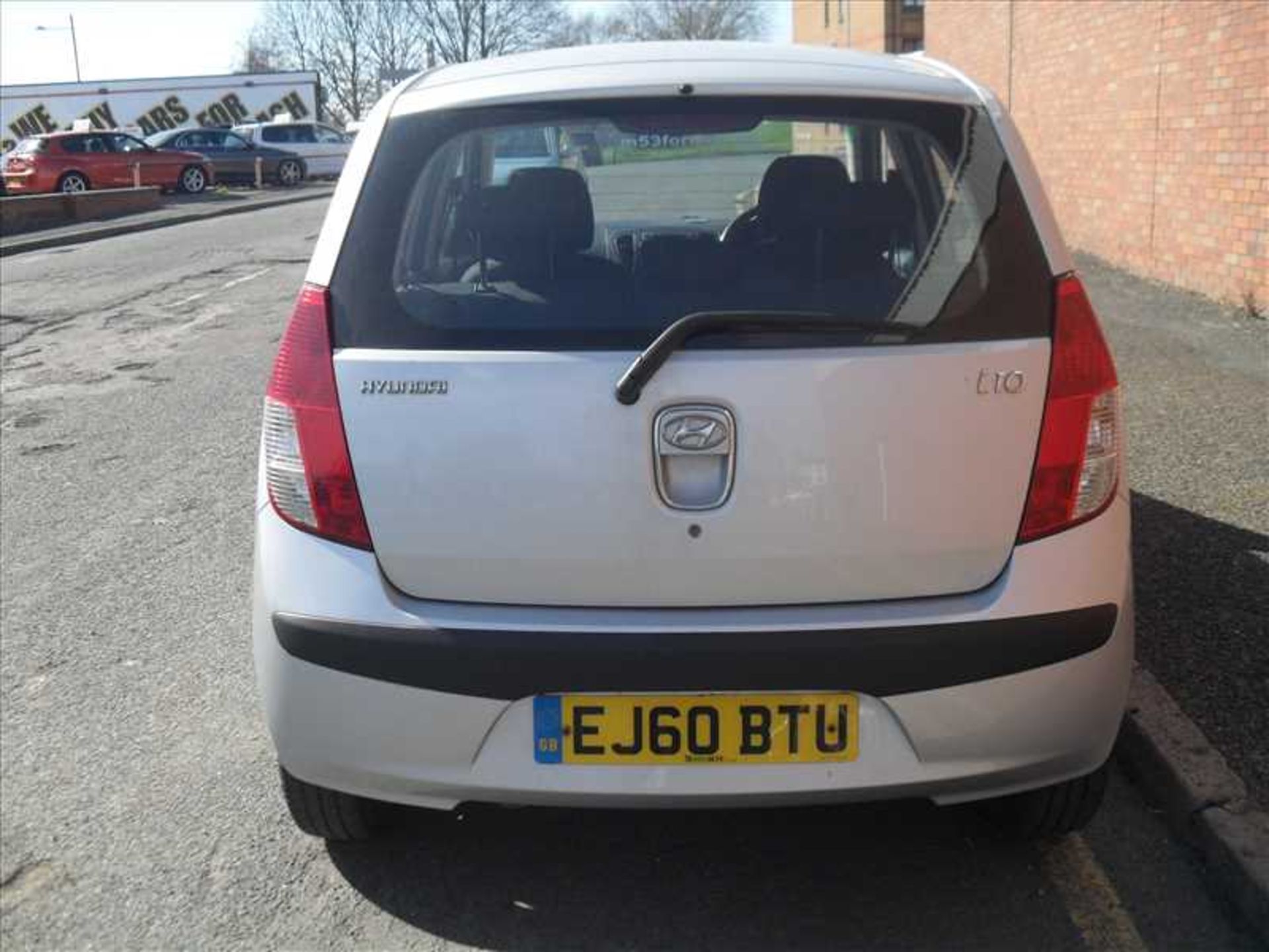 Hyundai i10 1.2 Classic 5-door hatchback Registration no. EJ60 BTU Date of registration: 05/11/ - Image 5 of 10