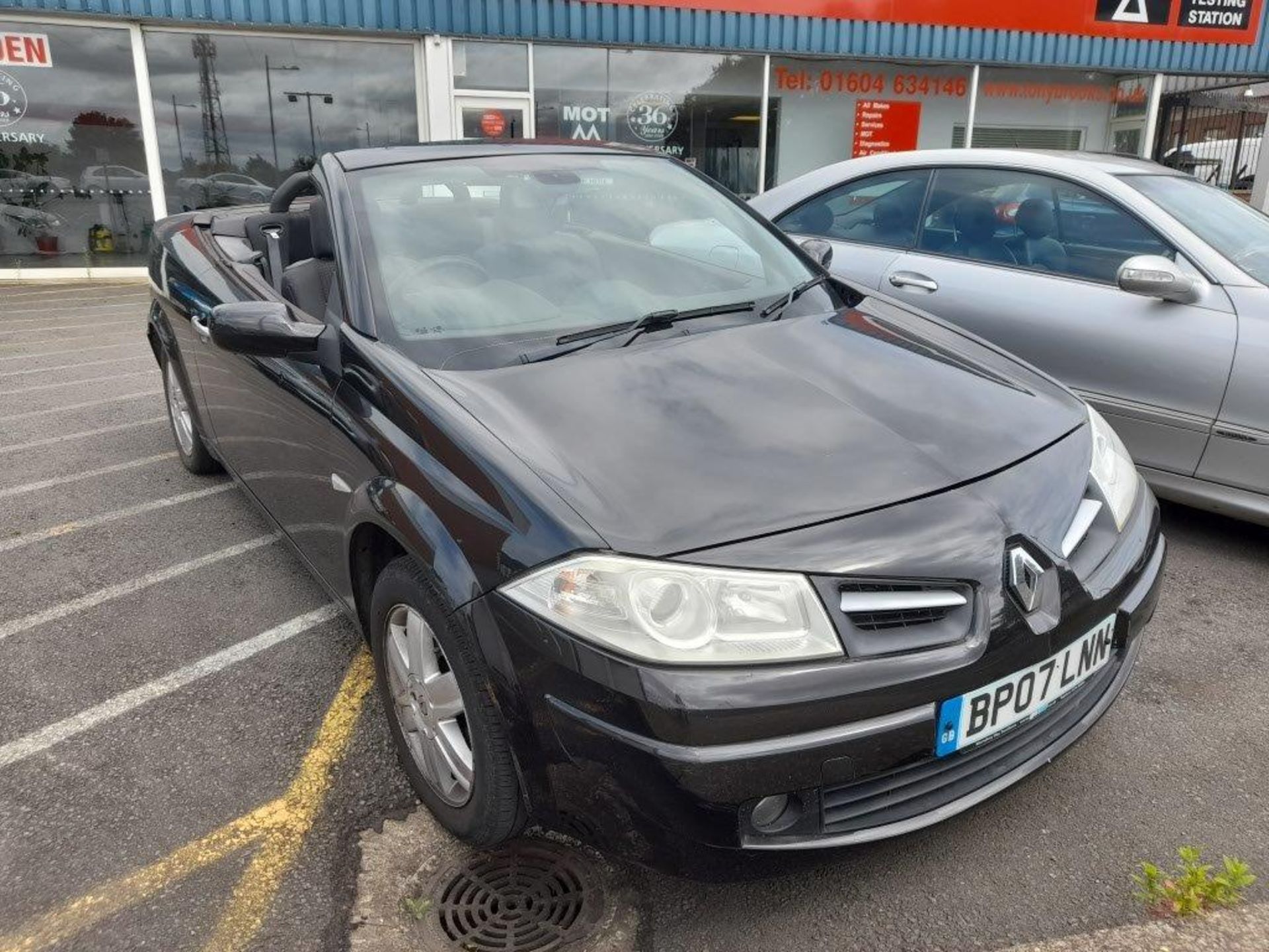 Renault Megane Cabriolet 1.5 dCi Dymanique 2-door coupe Registration no. BP07 LNN Date of